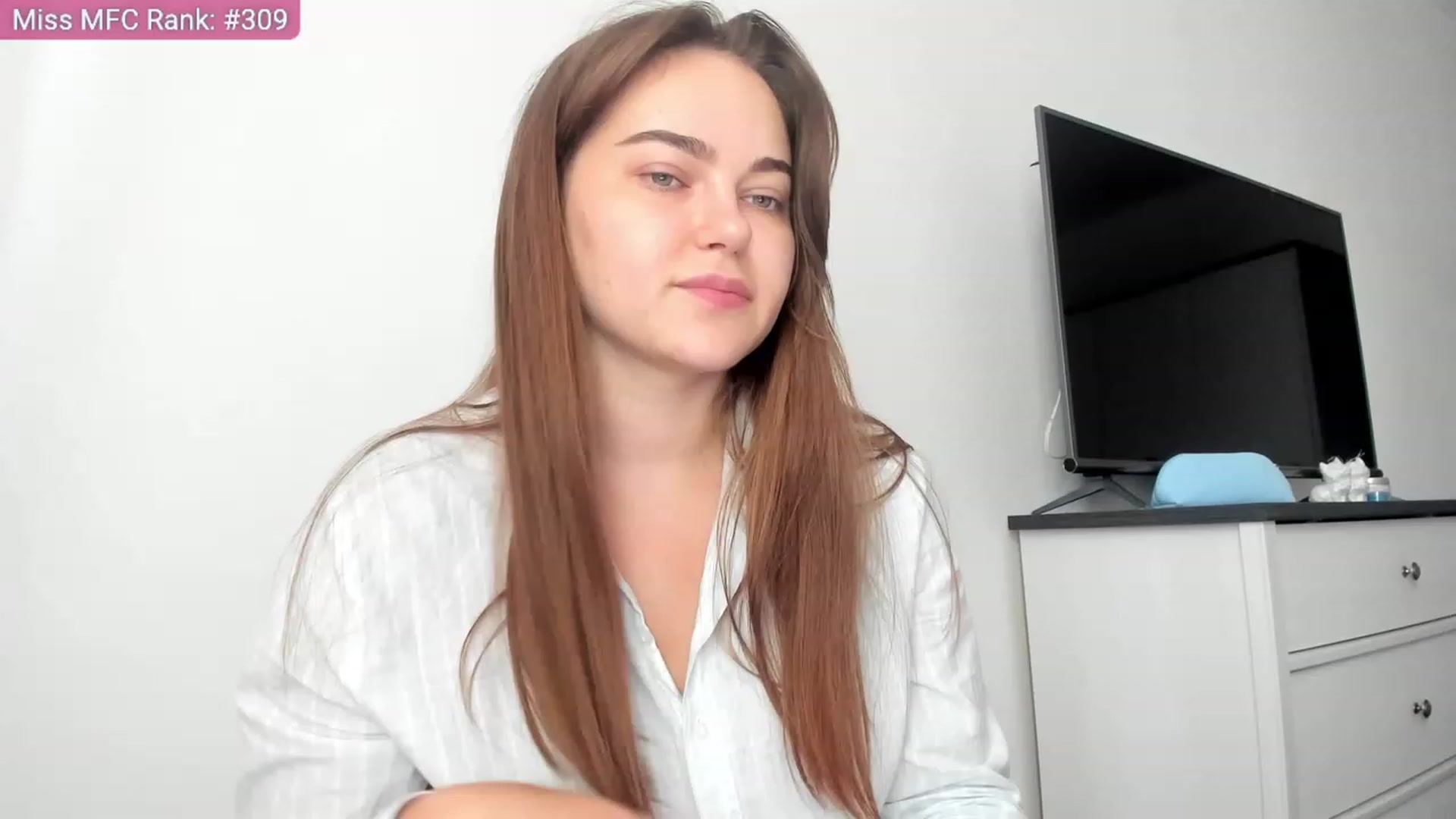 Gallery image thumbnail from BeeTheQueen's myfreecams stream on, 08/11/2023, 13:05 image 2 of 20