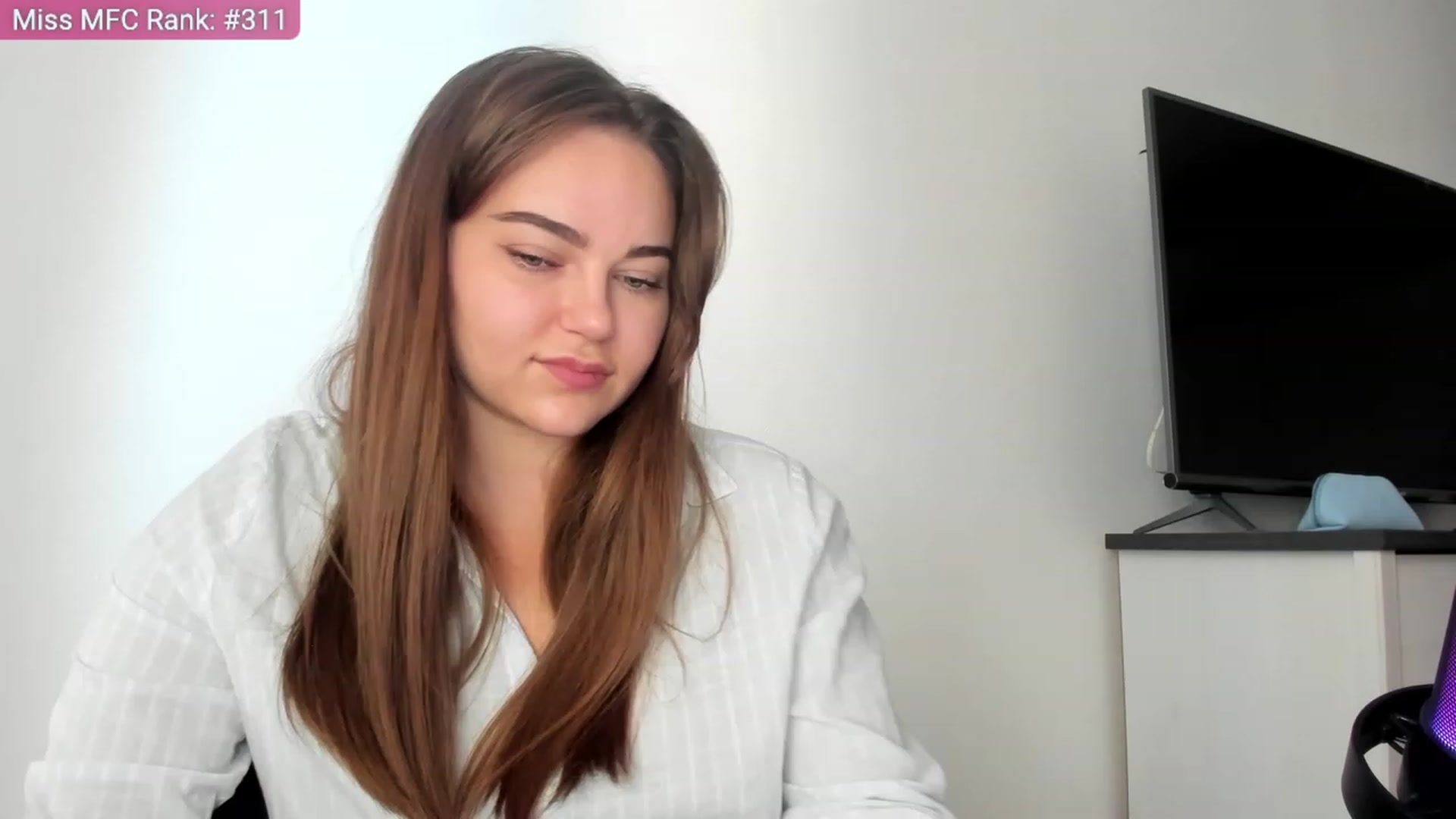 Gallery image thumbnail from BeeTheQueen's myfreecams stream on, 08/11/2023, 16:27 image 10 of 20