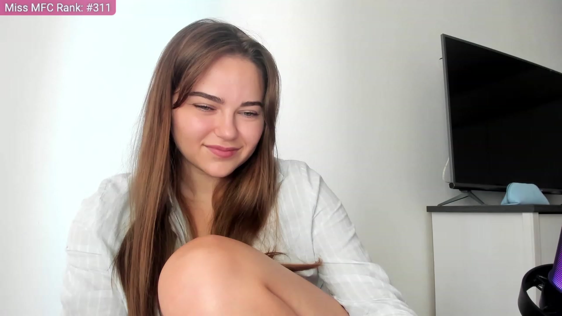Gallery image thumbnail from BeeTheQueen's myfreecams stream on, 08/11/2023, 16:27 image 7 of 20