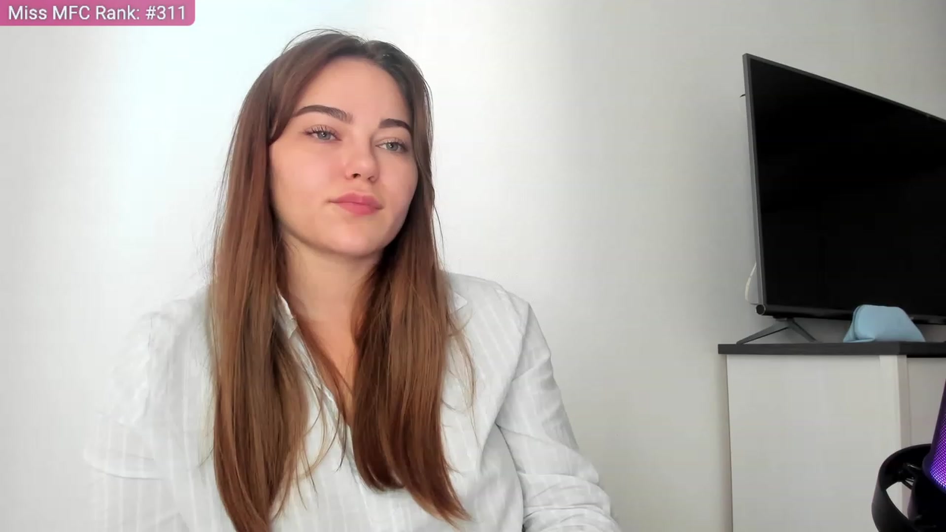 Gallery image thumbnail from BeeTheQueen's myfreecams stream on, 08/11/2023, 16:27 image 8 of 20