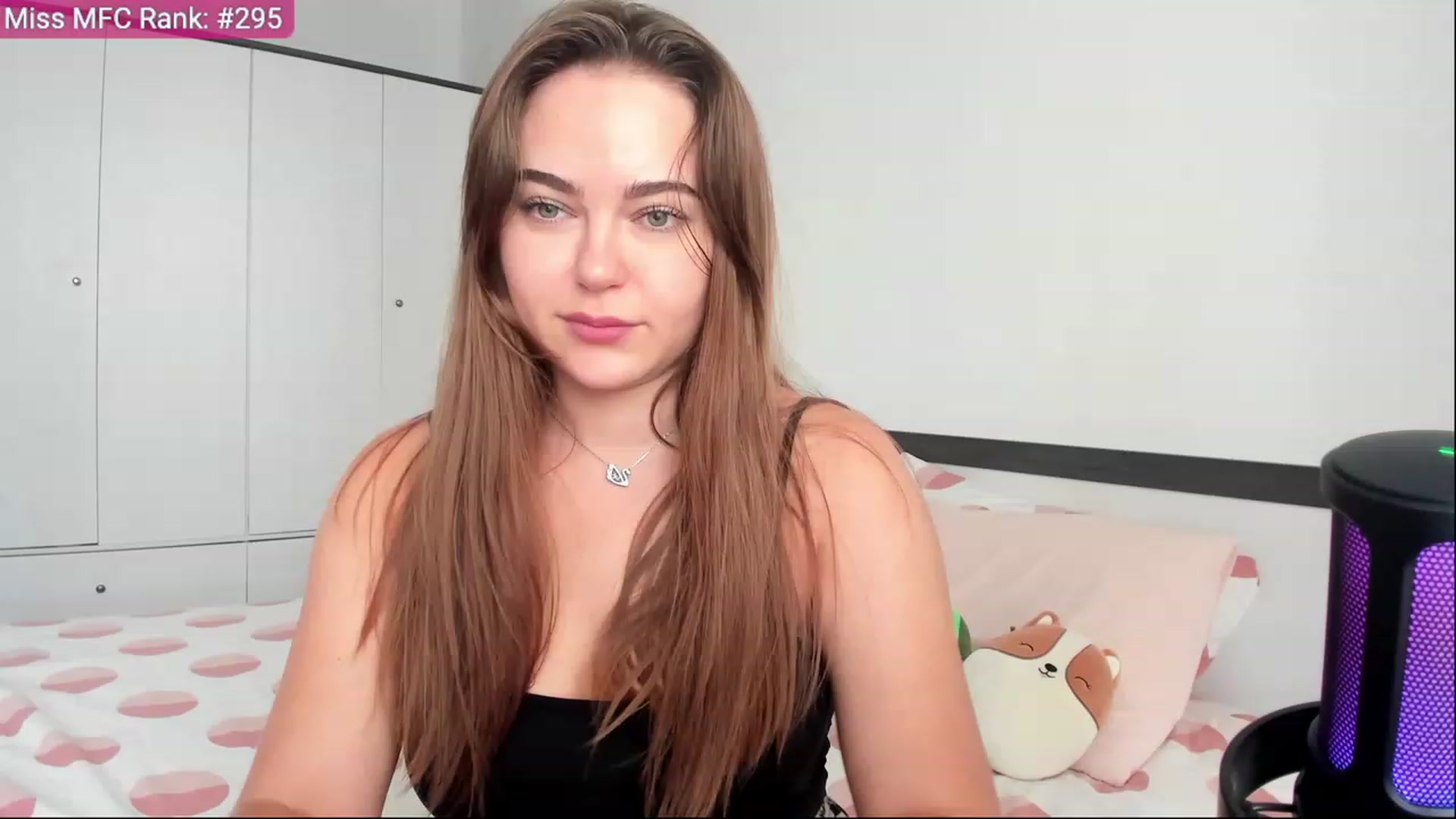Gallery image thumbnail from BeeTheQueen's myfreecams stream on, 08/18/2023, 13:47 image 18 of 20