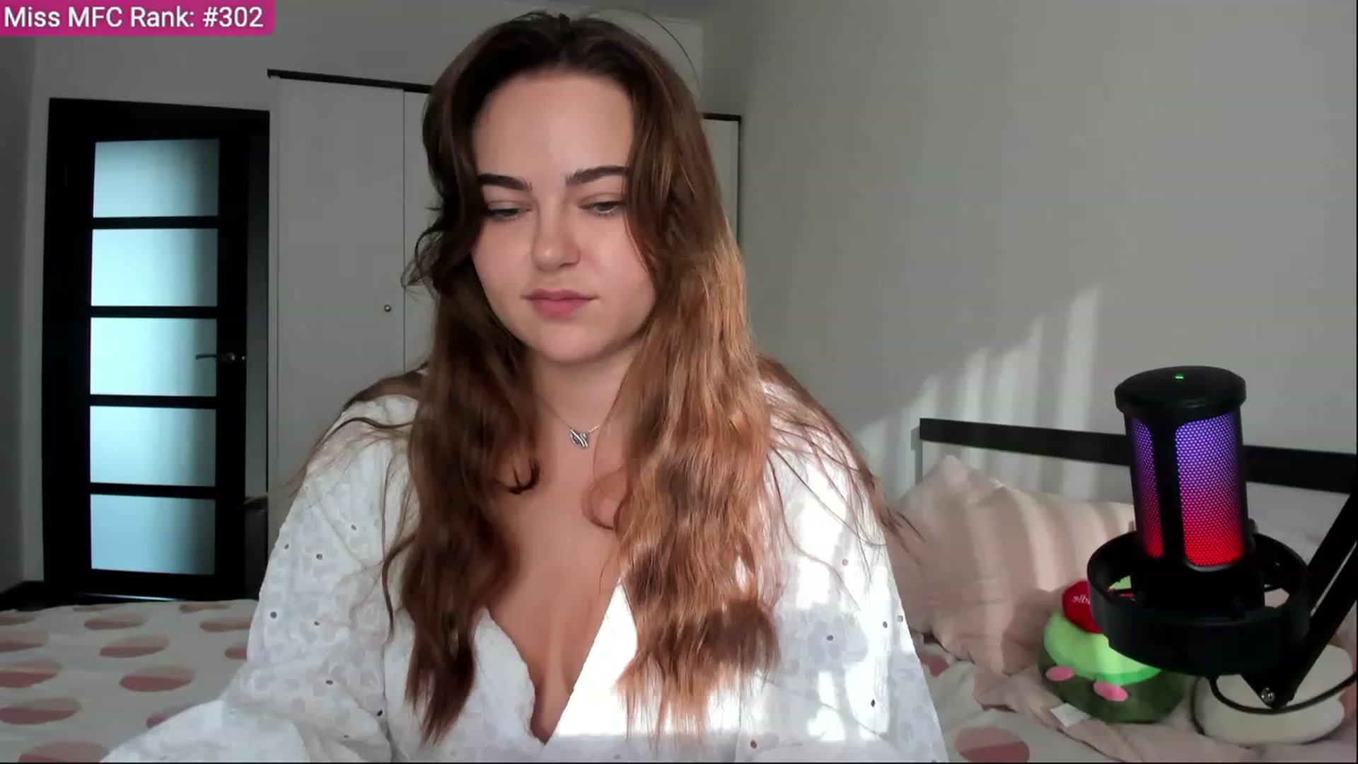 Gallery image thumbnail from BeeTheQueen's myfreecams stream on, 08/20/2023, 15:23 image 10 of 20