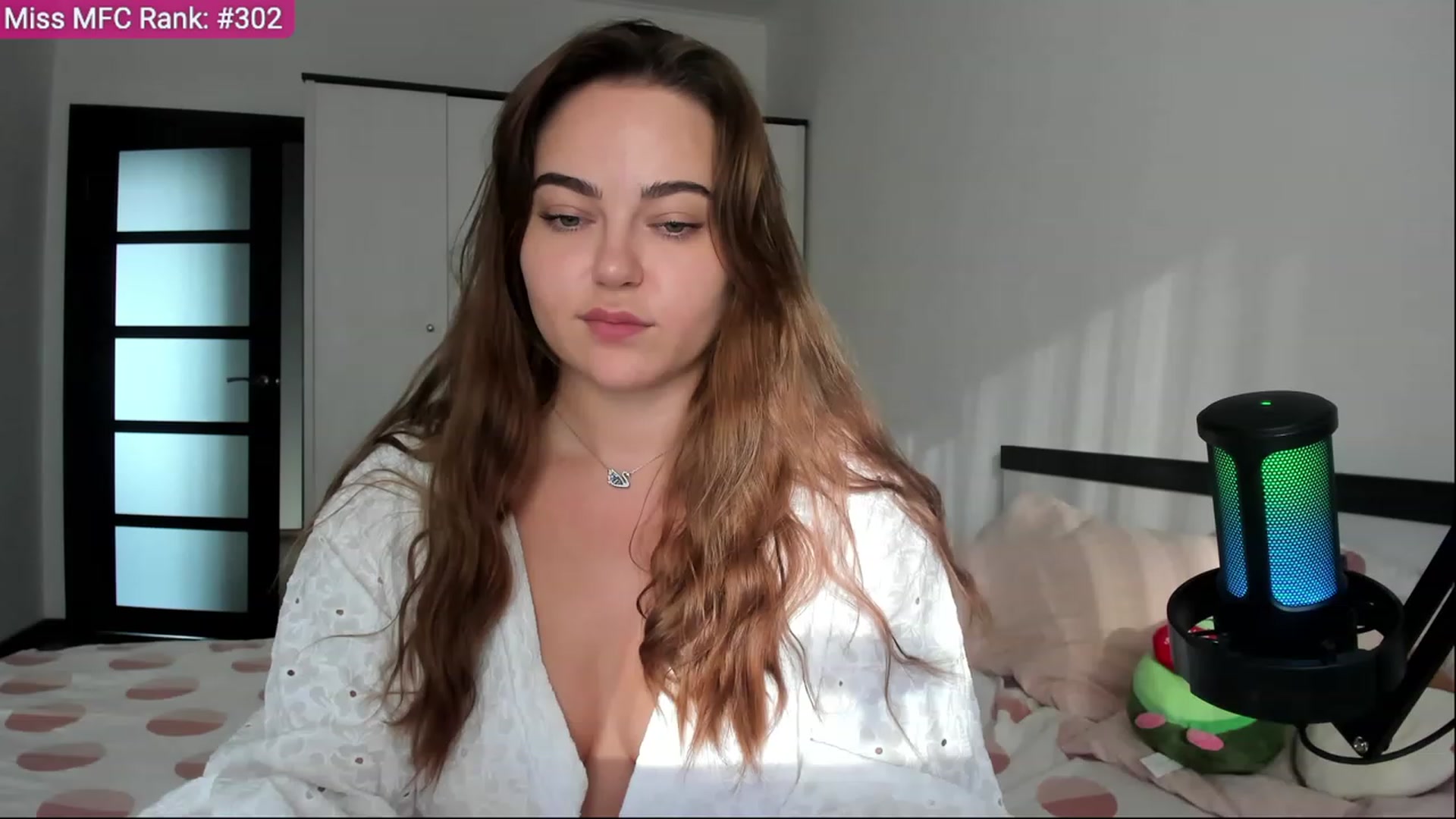 Gallery image thumbnail from BeeTheQueen's myfreecams stream on, 08/20/2023, 15:23 image 19 of 20