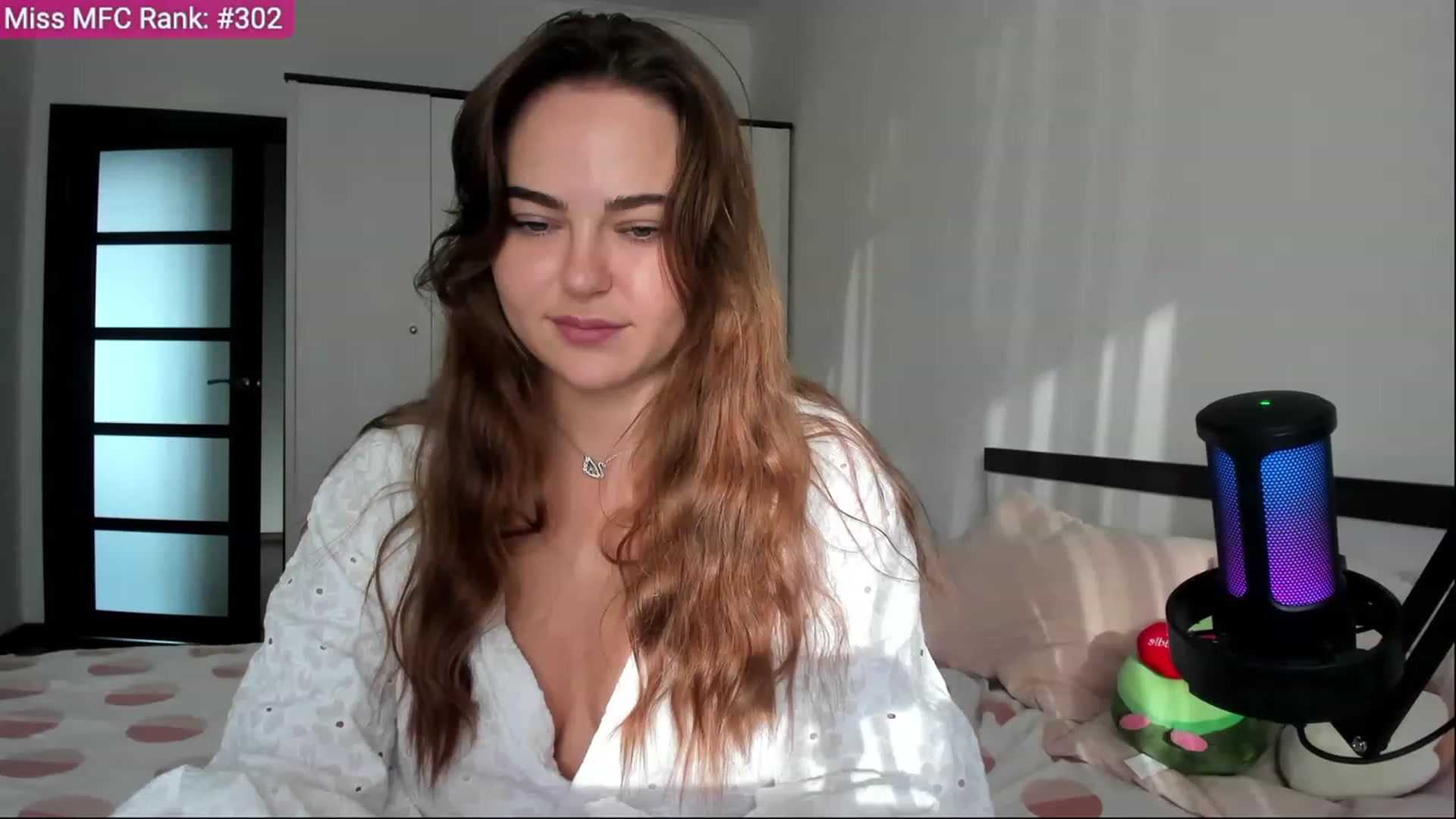 Gallery image thumbnail from BeeTheQueen's myfreecams stream on, 08/20/2023, 15:23 image 13 of 20