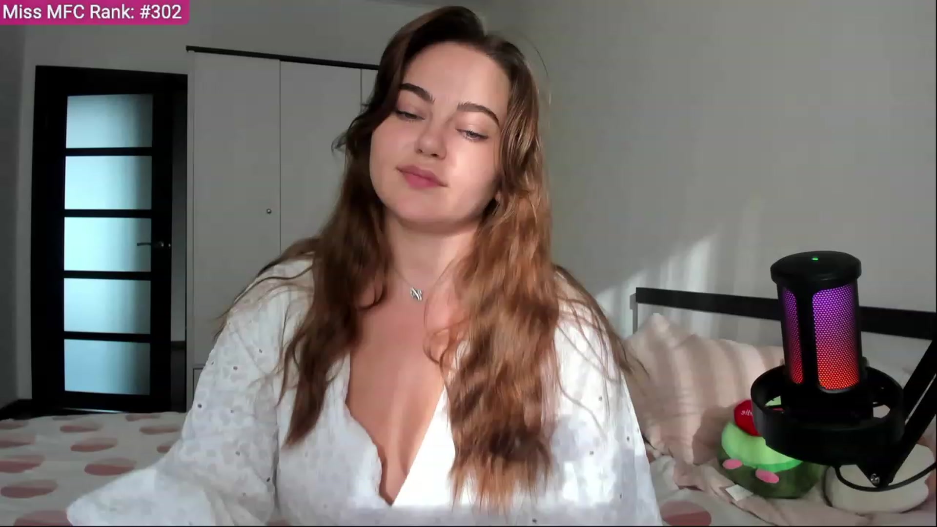 Gallery image thumbnail from BeeTheQueen's myfreecams stream on, 08/20/2023, 15:23 image 9 of 20