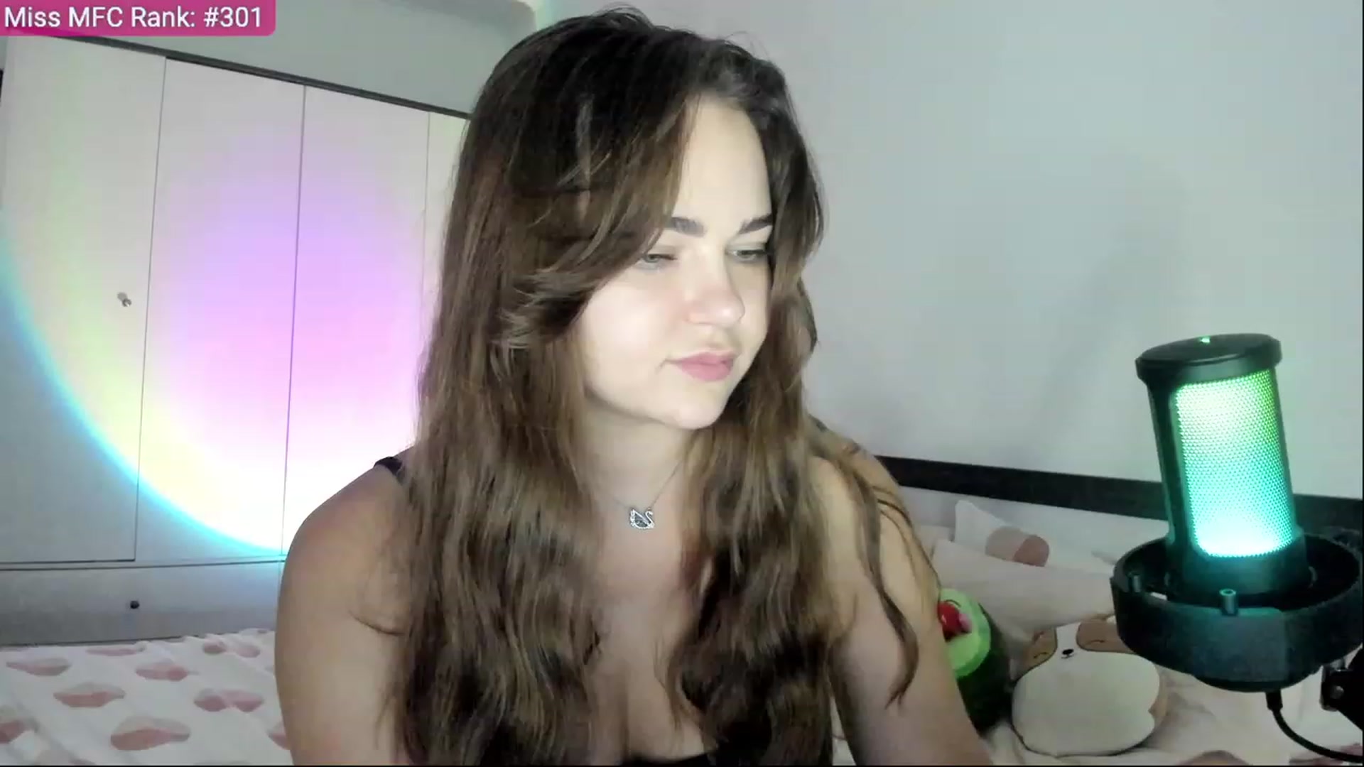Gallery image thumbnail from BeeTheQueen's myfreecams stream on, 08/20/2023, 17:32 image 16 of 20