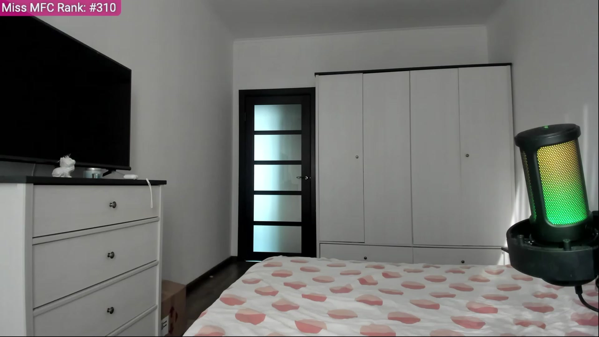 Gallery image thumbnail from BeeTheQueen's myfreecams stream on, 08/21/2023, 15:10 image 19 of 20