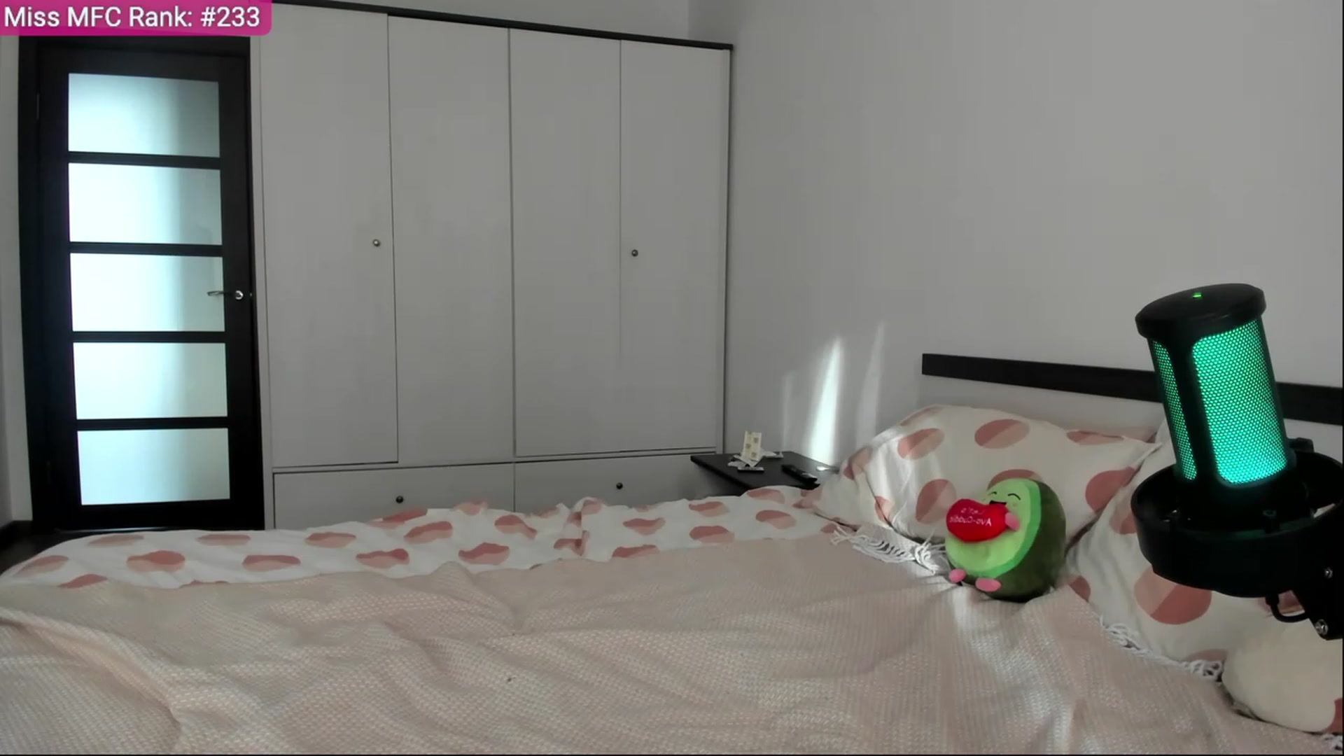 Gallery image thumbnail from BeeTheQueen's myfreecams stream on, 08/25/2023, 23:05 image 15 of 20