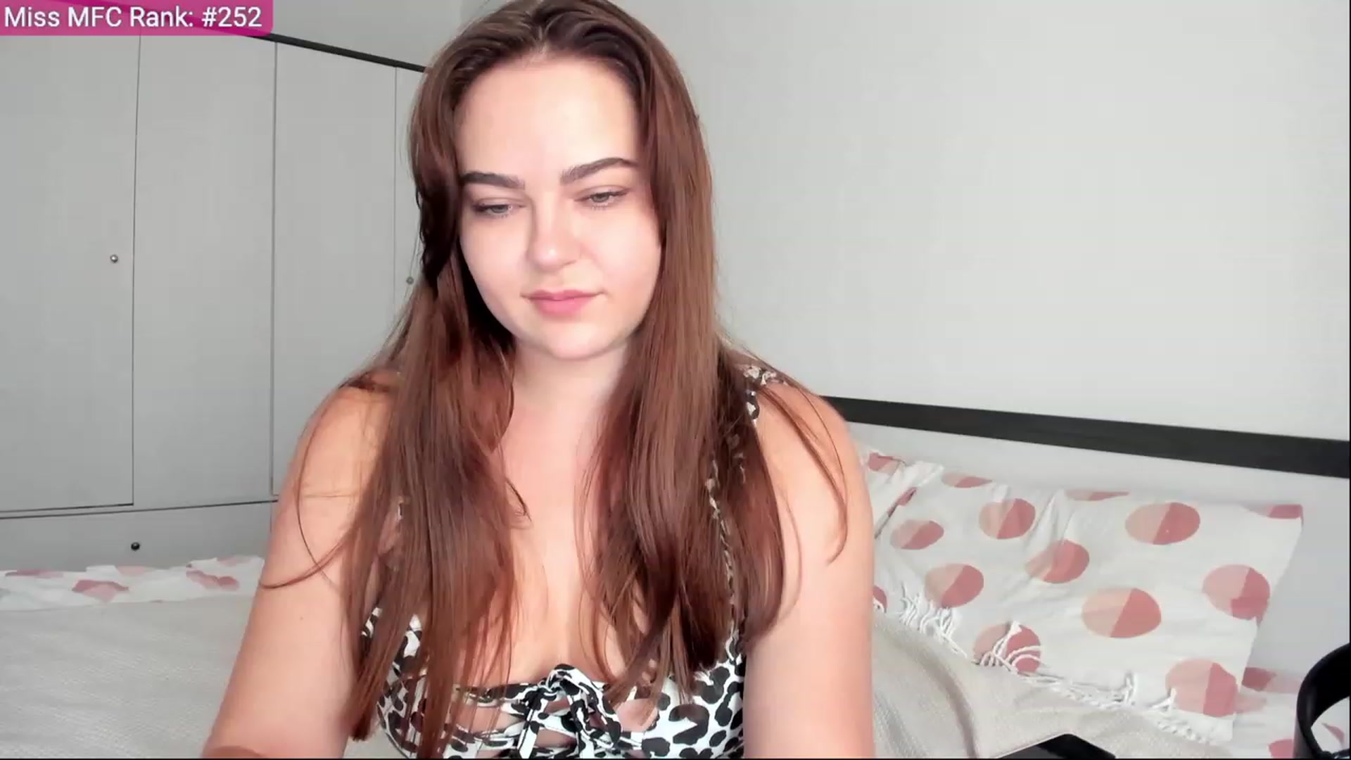 Gallery image thumbnail from BeeTheQueen's myfreecams stream on, 08/26/2023, 14:30 image 6 of 20