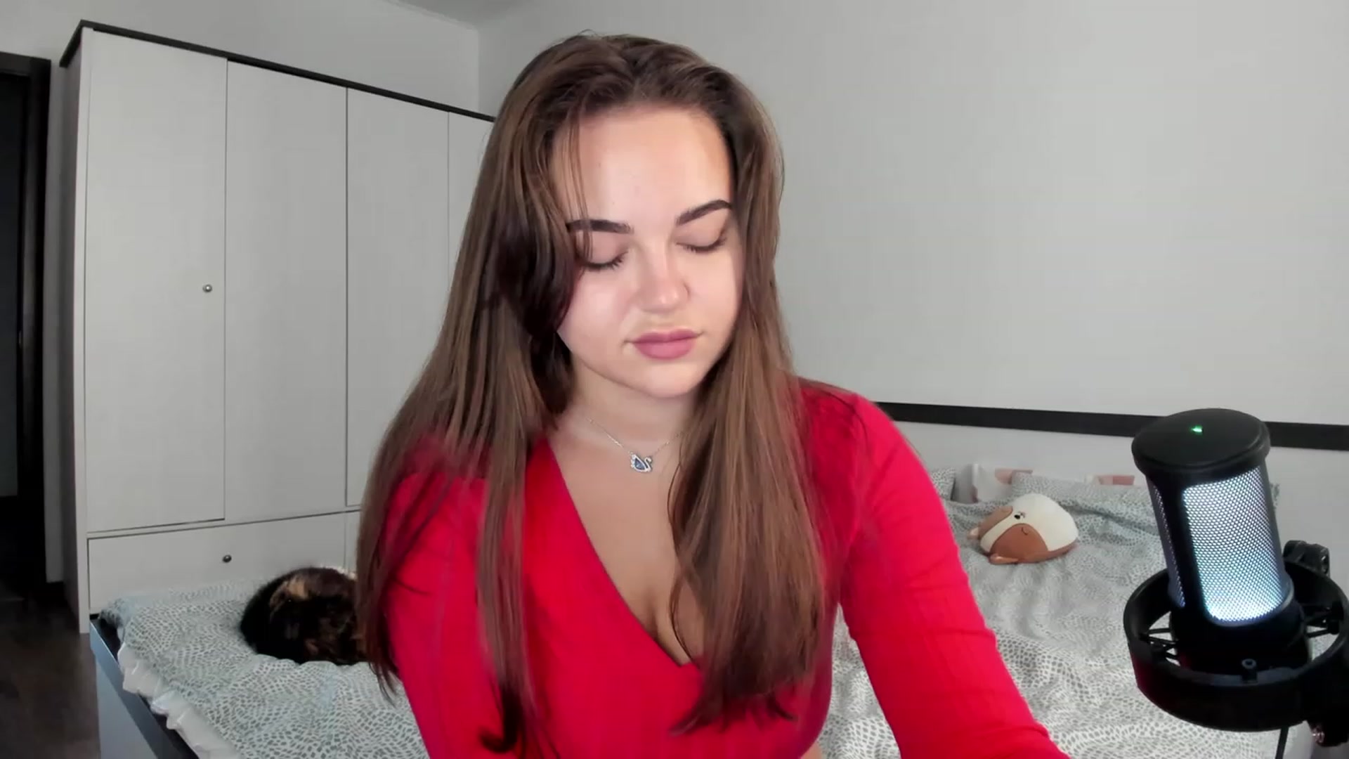 Gallery image thumbnail from BeeTheQueen's myfreecams stream on, 09/26/2023, 14:26 image 18 of 20