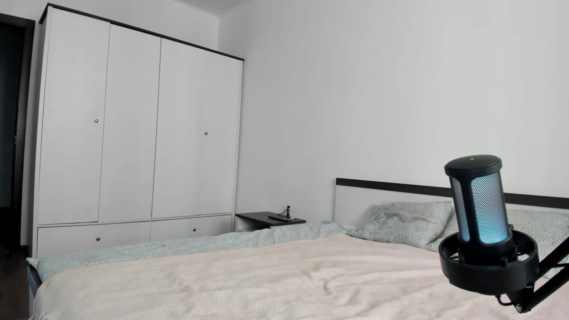 Gallery image thumbnail from BeeTheQueen's myfreecams stream on, 09/29/2023, 13:17 image 13 of 20