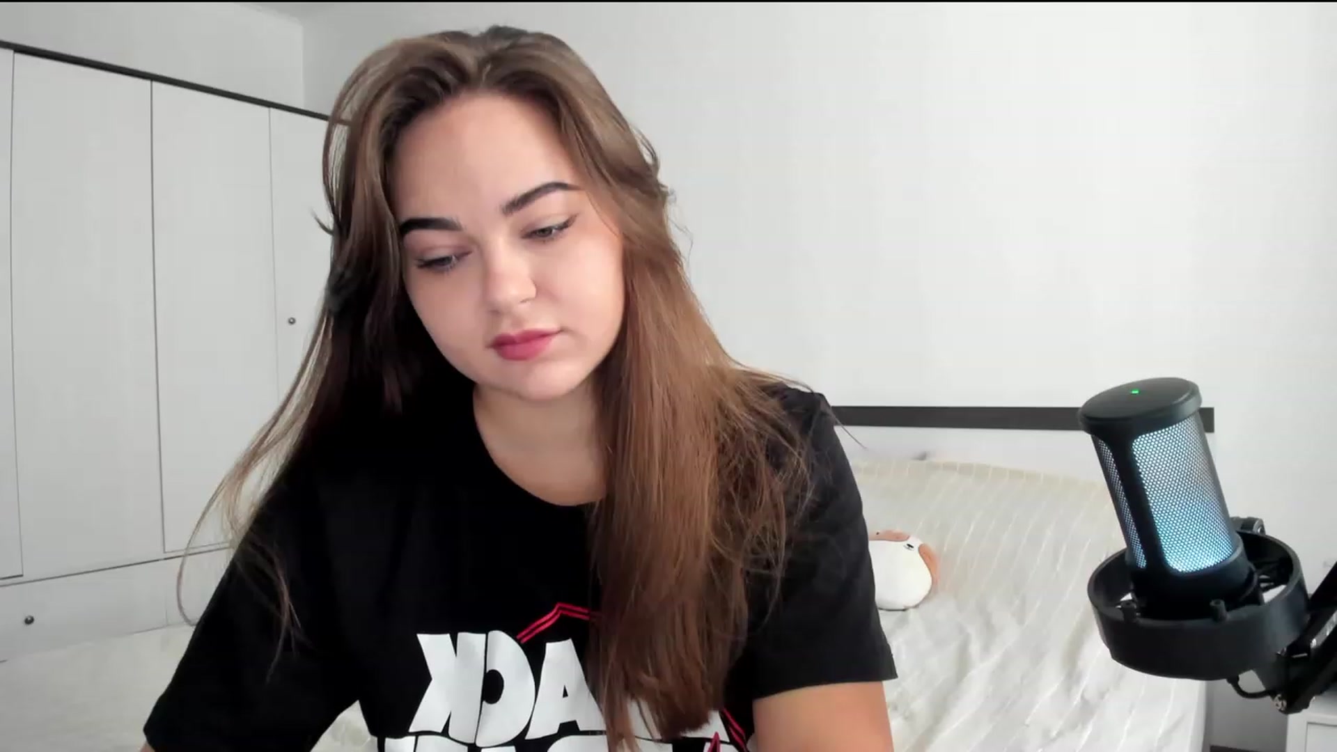 Gallery image thumbnail from BeeTheQueen's myfreecams stream on, 10/06/2023, 12:33 image 12 of 20