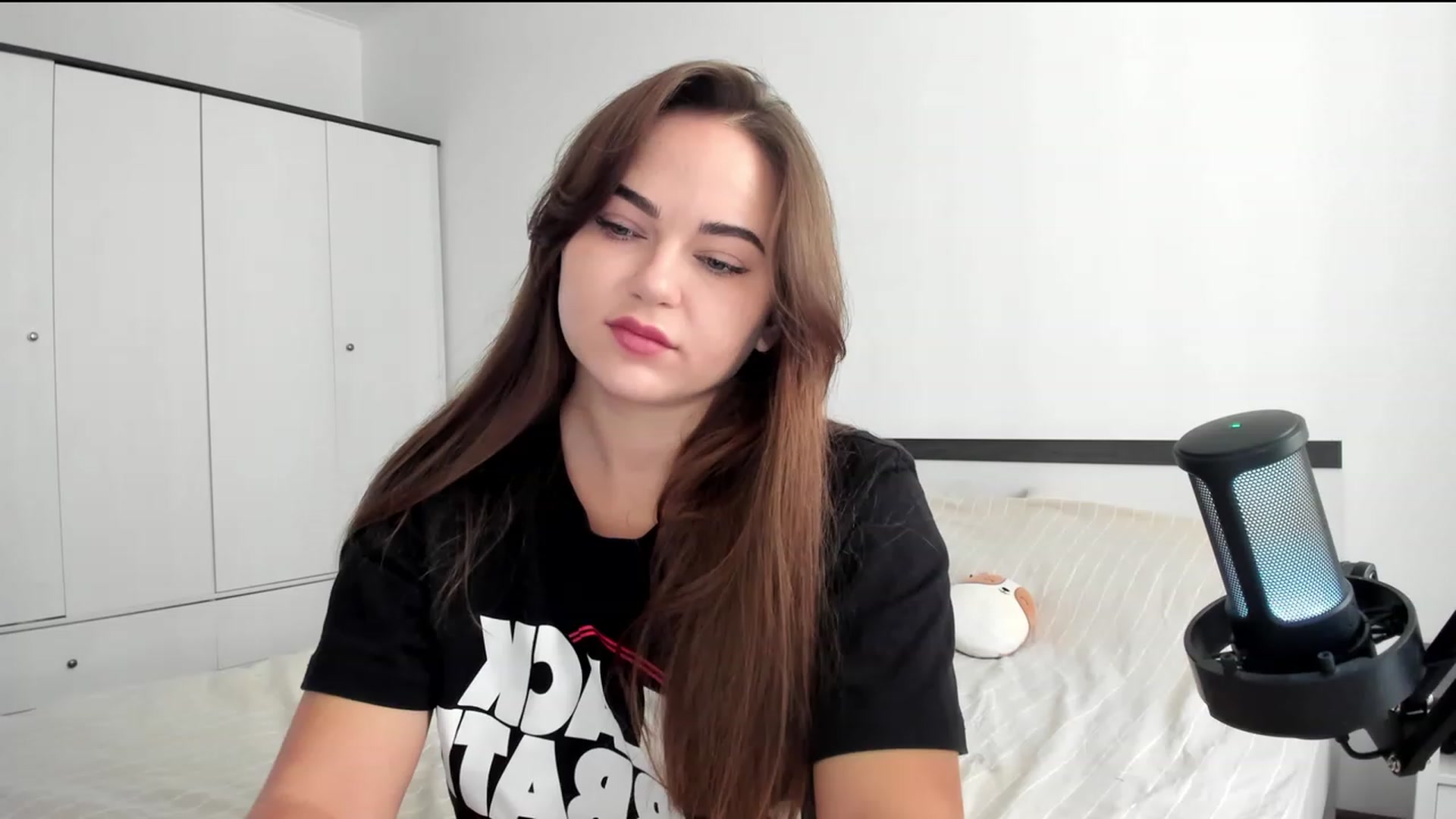 Gallery image thumbnail from BeeTheQueen's myfreecams stream on, 10/06/2023, 12:33 image 6 of 20
