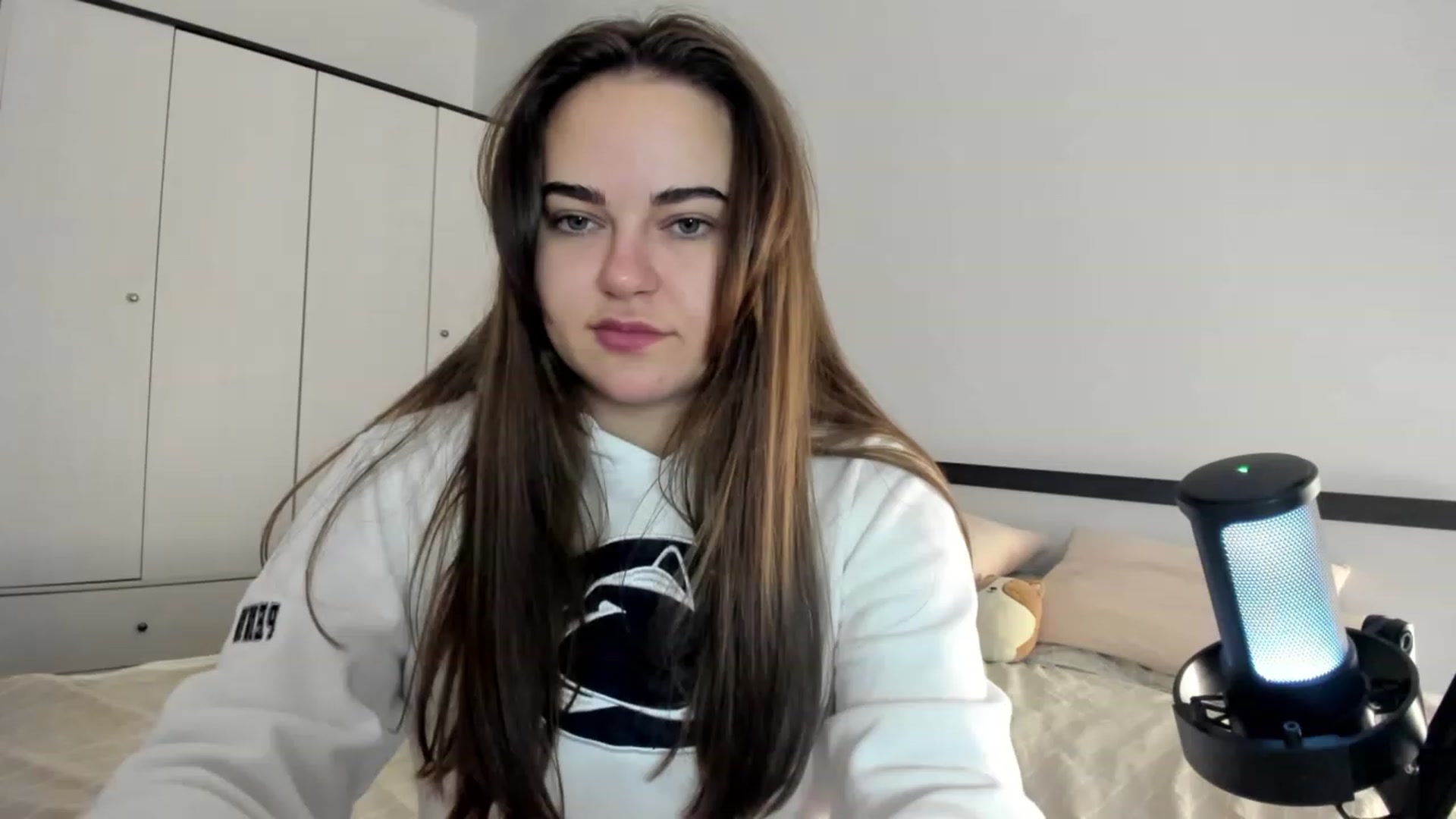 Gallery image thumbnail from BeeTheQueen's myfreecams stream on, 10/09/2023, 16:43 image 7 of 20