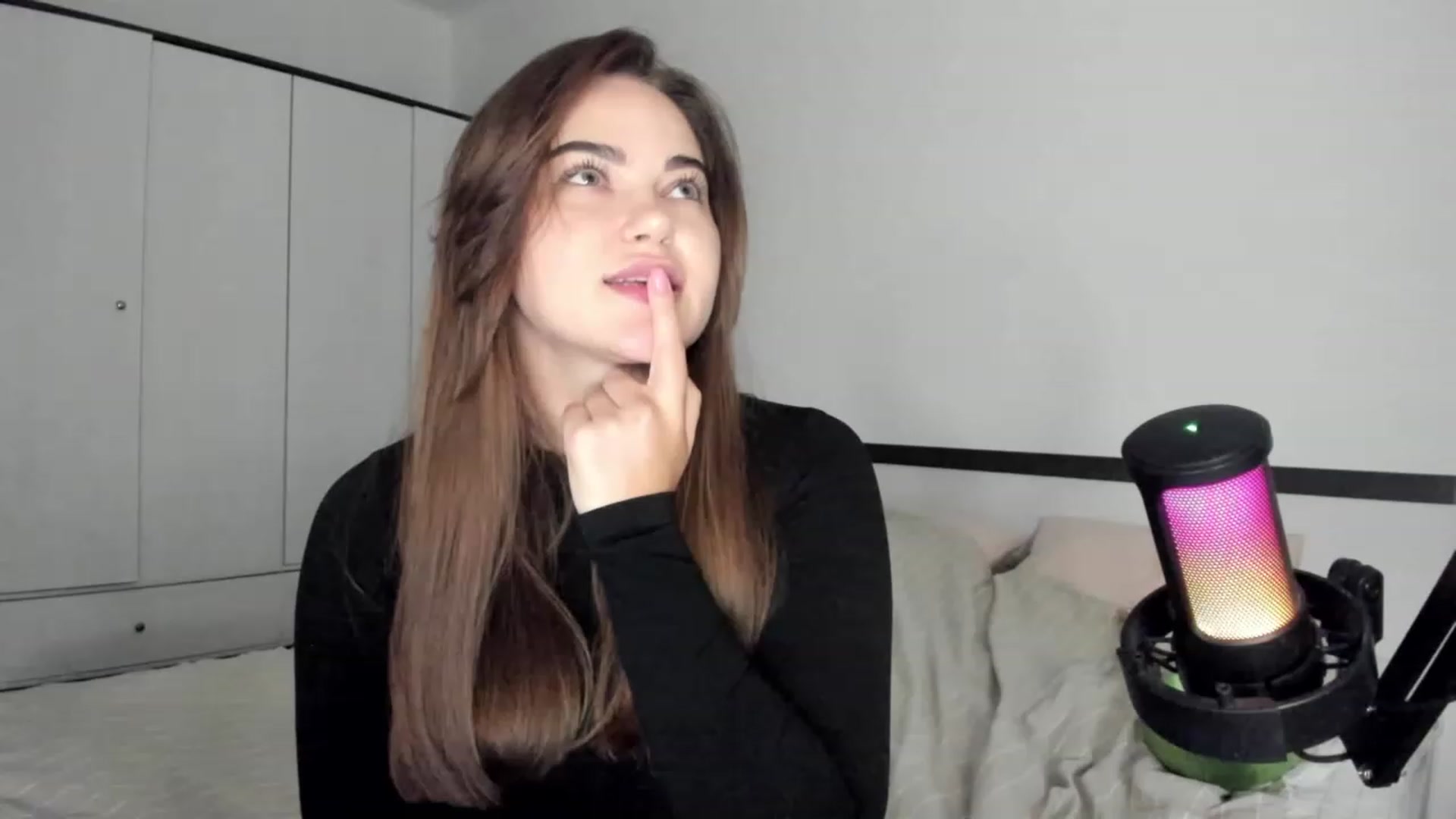 Gallery image thumbnail from BeeTheQueen's myfreecams stream on, 10/10/2023, 15:23 image 5 of 20