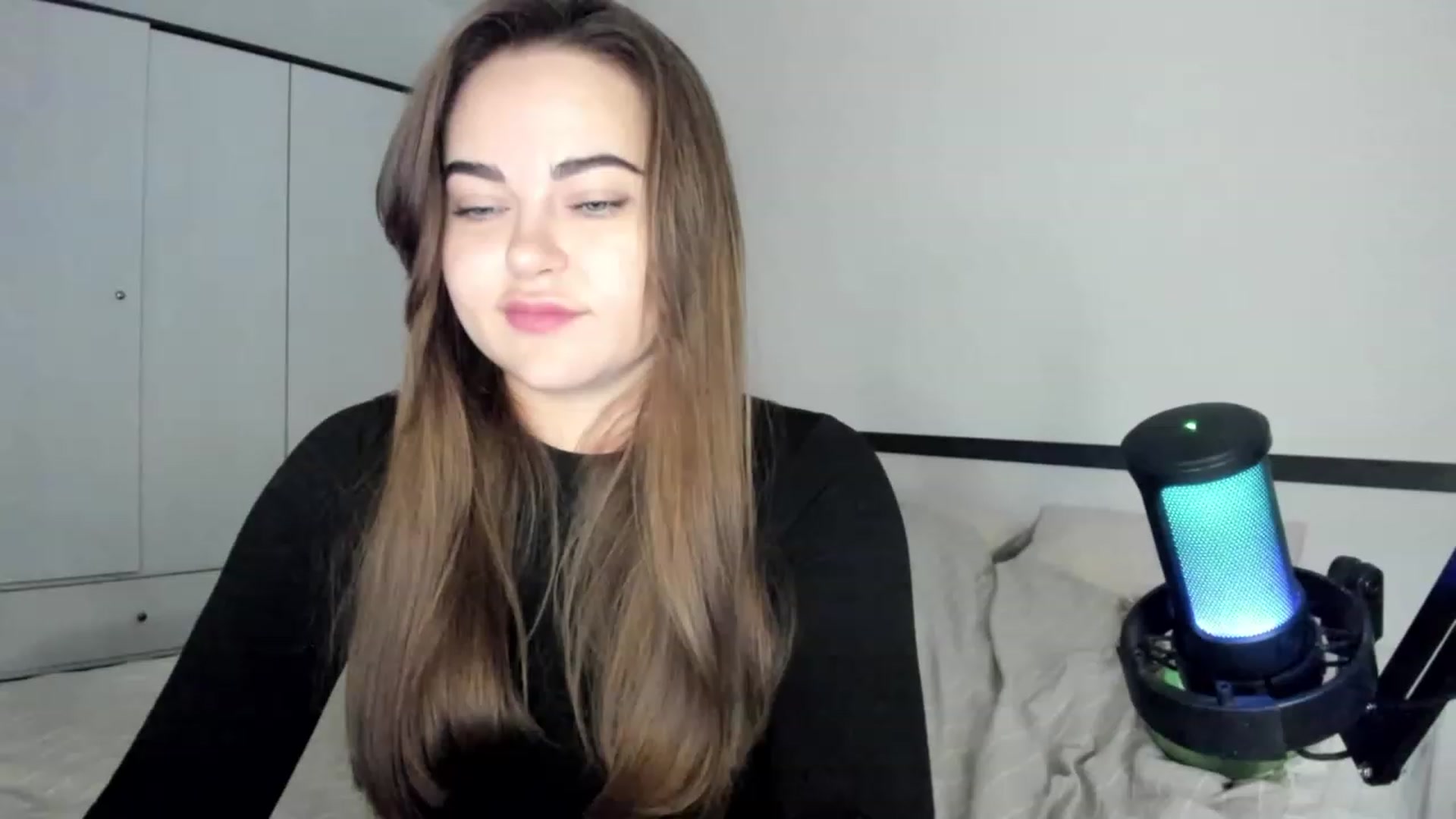 Gallery image thumbnail from BeeTheQueen's myfreecams stream on, 10/10/2023, 15:23 image 10 of 20