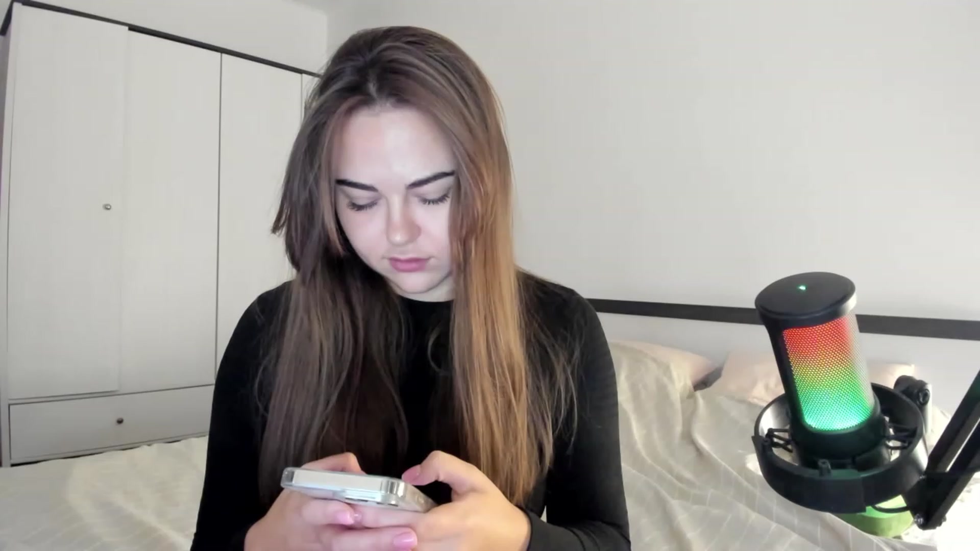Gallery image thumbnail from BeeTheQueen's myfreecams stream on, 10/10/2023, 15:23 image 16 of 20