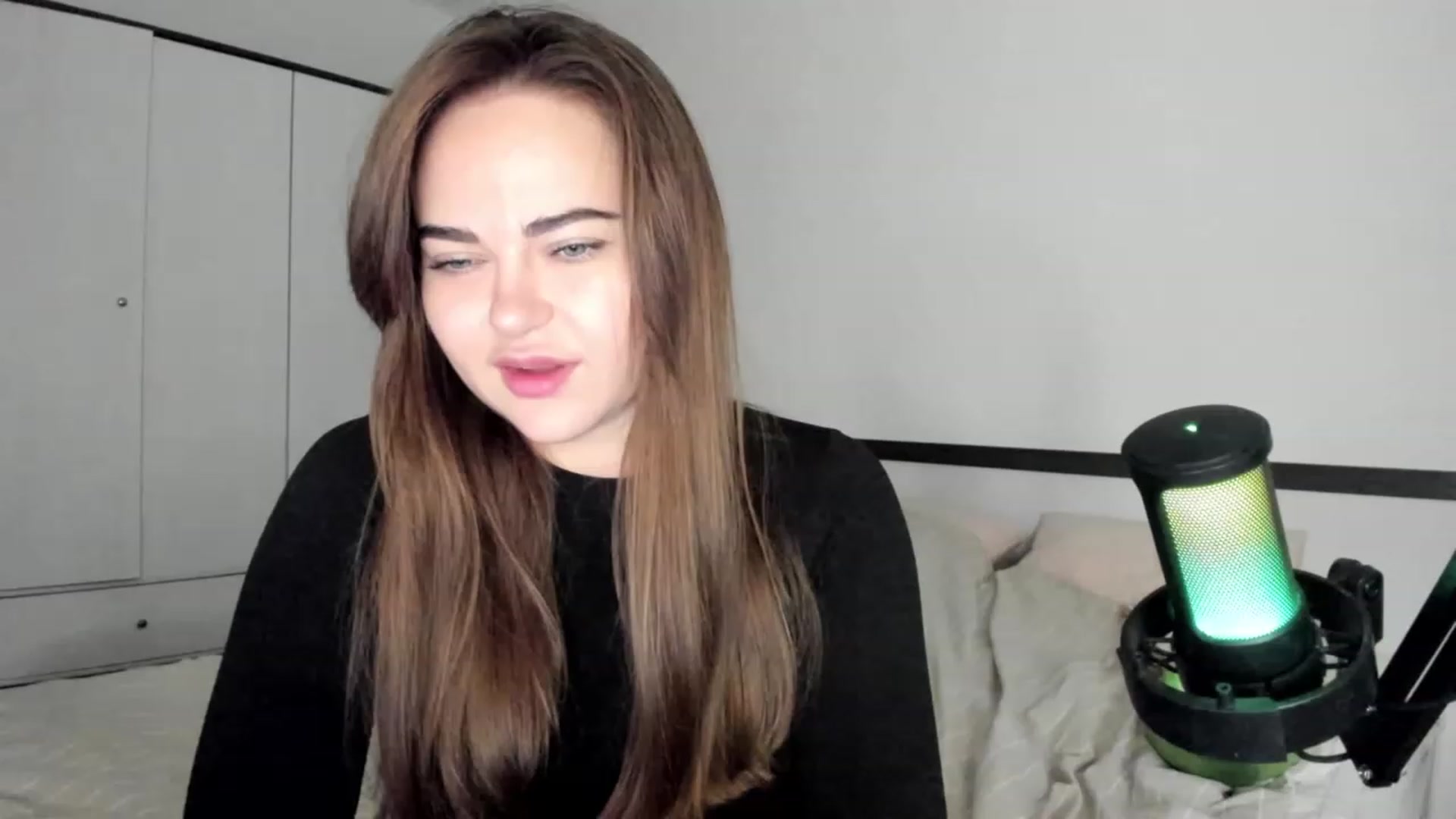 Gallery image thumbnail from BeeTheQueen's myfreecams stream on, 10/10/2023, 15:23 image 1 of 20