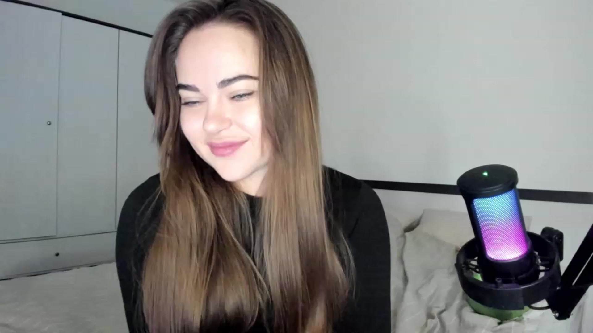 Gallery image thumbnail from BeeTheQueen's myfreecams stream on, 10/10/2023, 15:23 image 8 of 20
