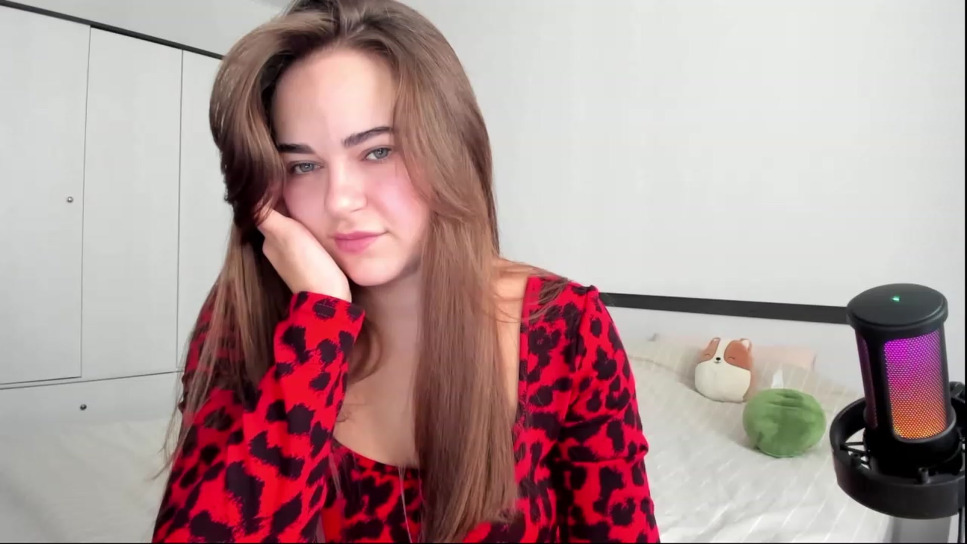 Gallery image thumbnail from BeeTheQueen's myfreecams stream on, 10/11/2023, 11:54 image 20 of 20