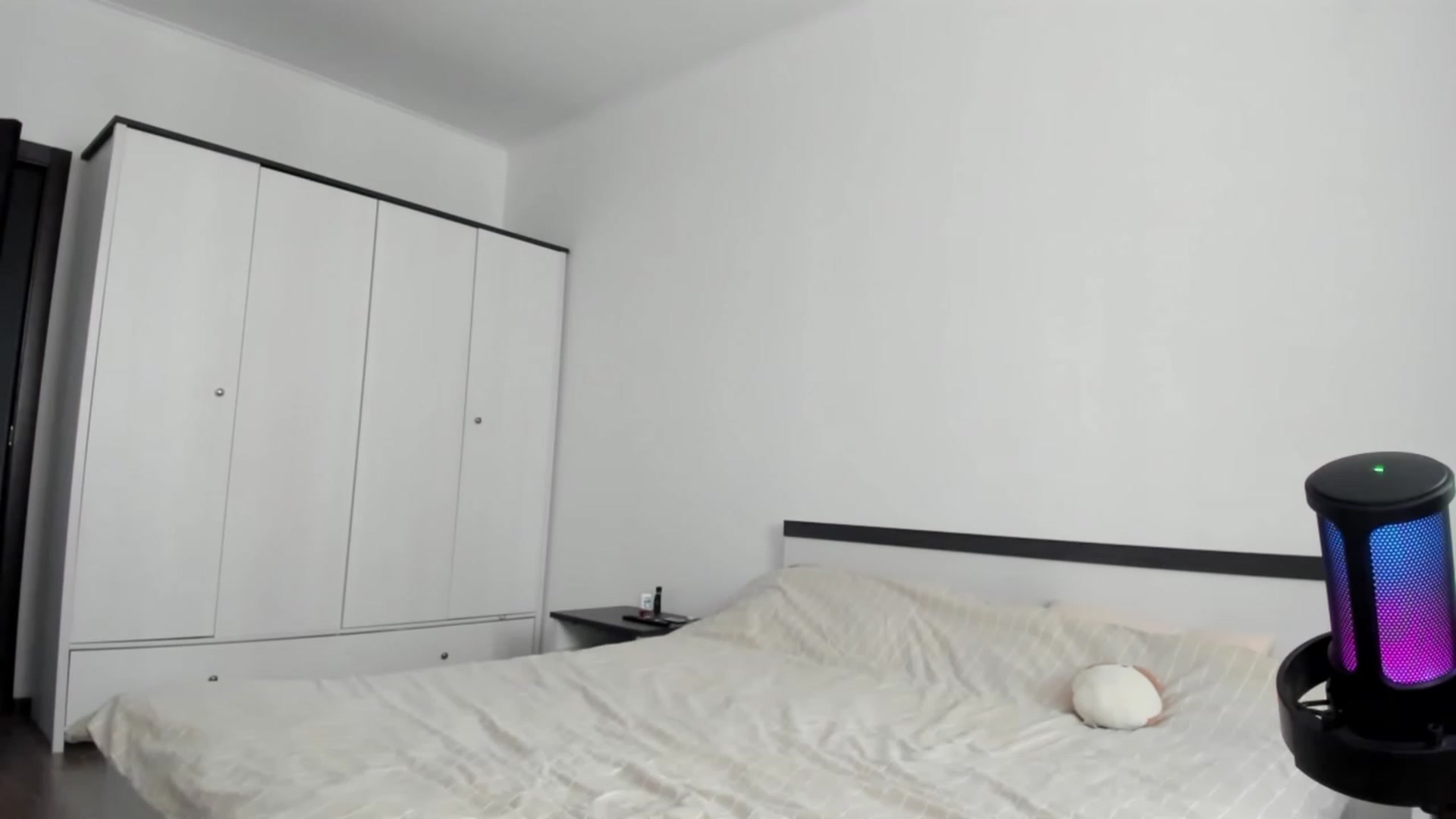 Gallery image thumbnail from BeeTheQueen's myfreecams stream on, 10/12/2023, 12:55 image 6 of 20