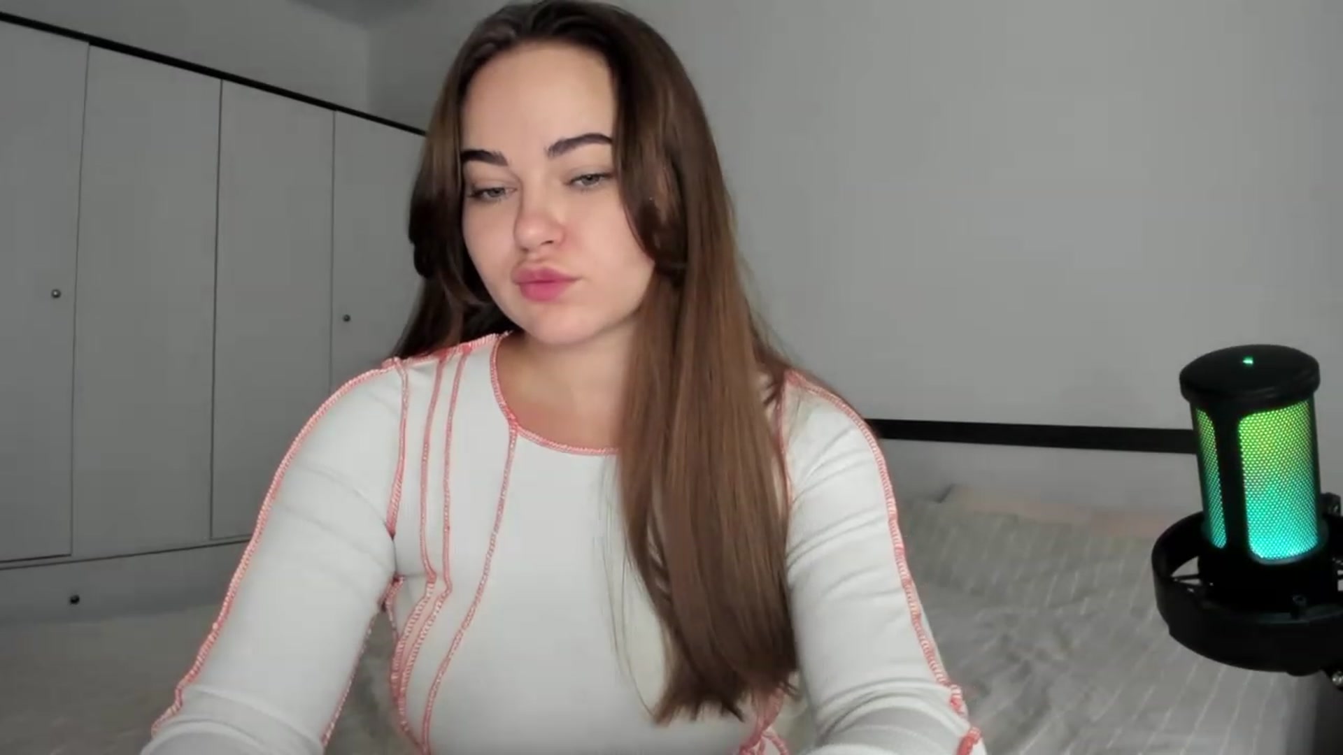 Gallery image thumbnail from BeeTheQueen's myfreecams stream on, 10/12/2023, 14:50 image 5 of 20