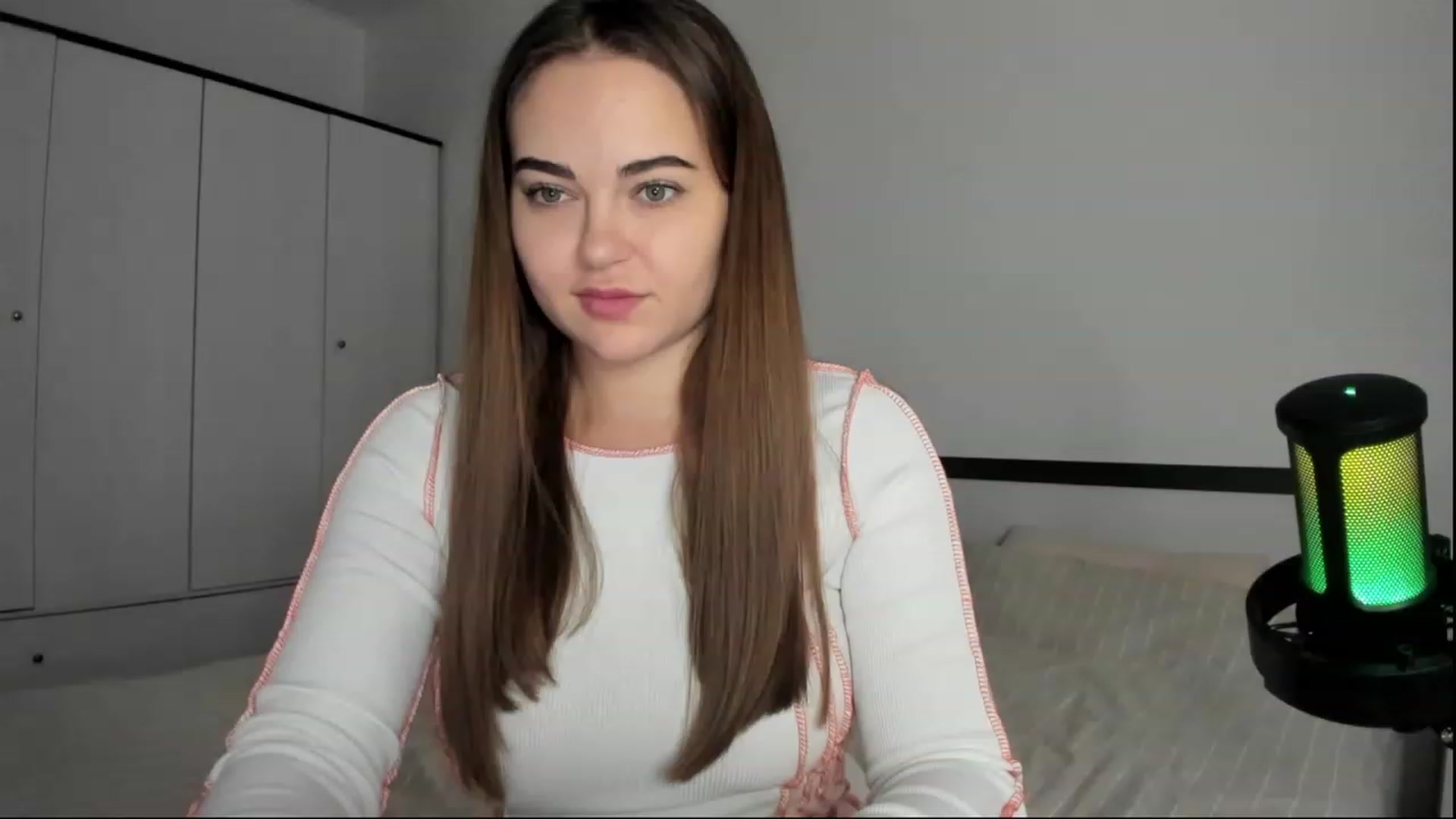 Gallery image thumbnail from BeeTheQueen's myfreecams stream on, 10/12/2023, 16:19 image 1 of 20