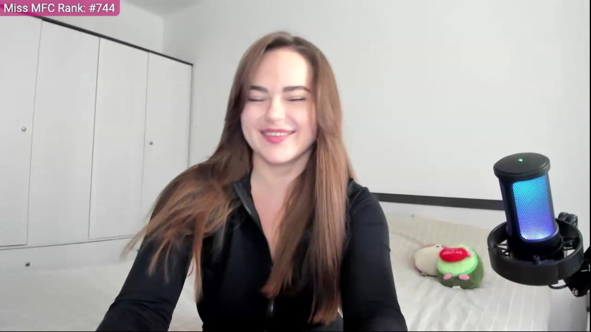Gallery image thumbnail from BeeTheQueen's myfreecams stream on, 10/13/2023, 13:36 image 17 of 20
