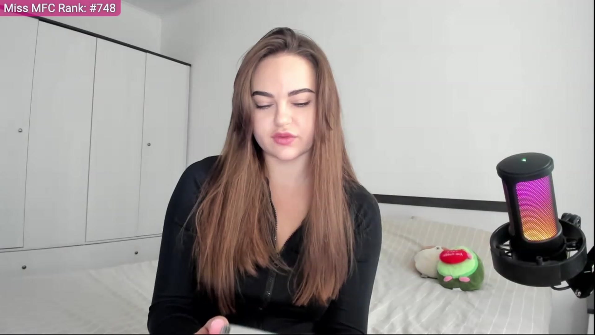 Gallery image thumbnail from BeeTheQueen's myfreecams stream on, 10/13/2023, 13:36 image 9 of 20