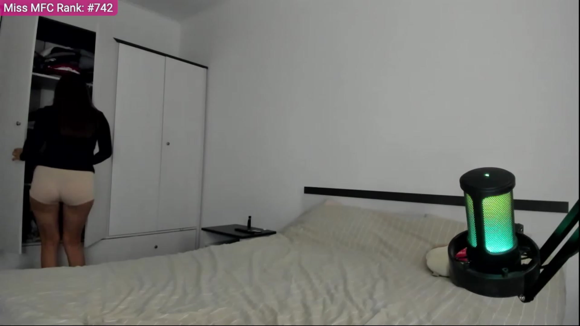Gallery image thumbnail from BeeTheQueen's myfreecams stream on, 10/13/2023, 14:59 image 18 of 20