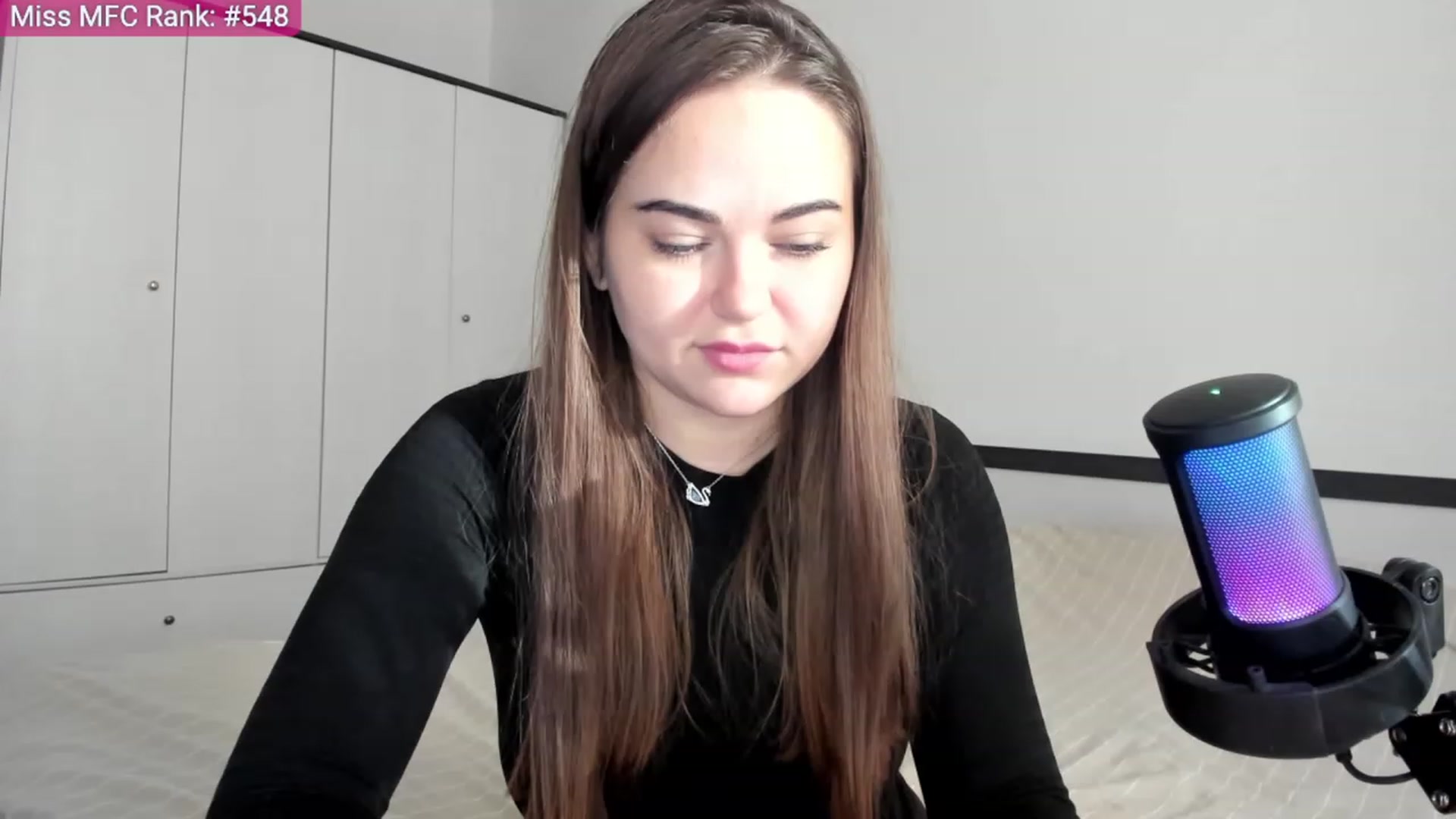 Gallery image thumbnail from BeeTheQueen's myfreecams stream on, 10/17/2023, 13:39 image 16 of 20