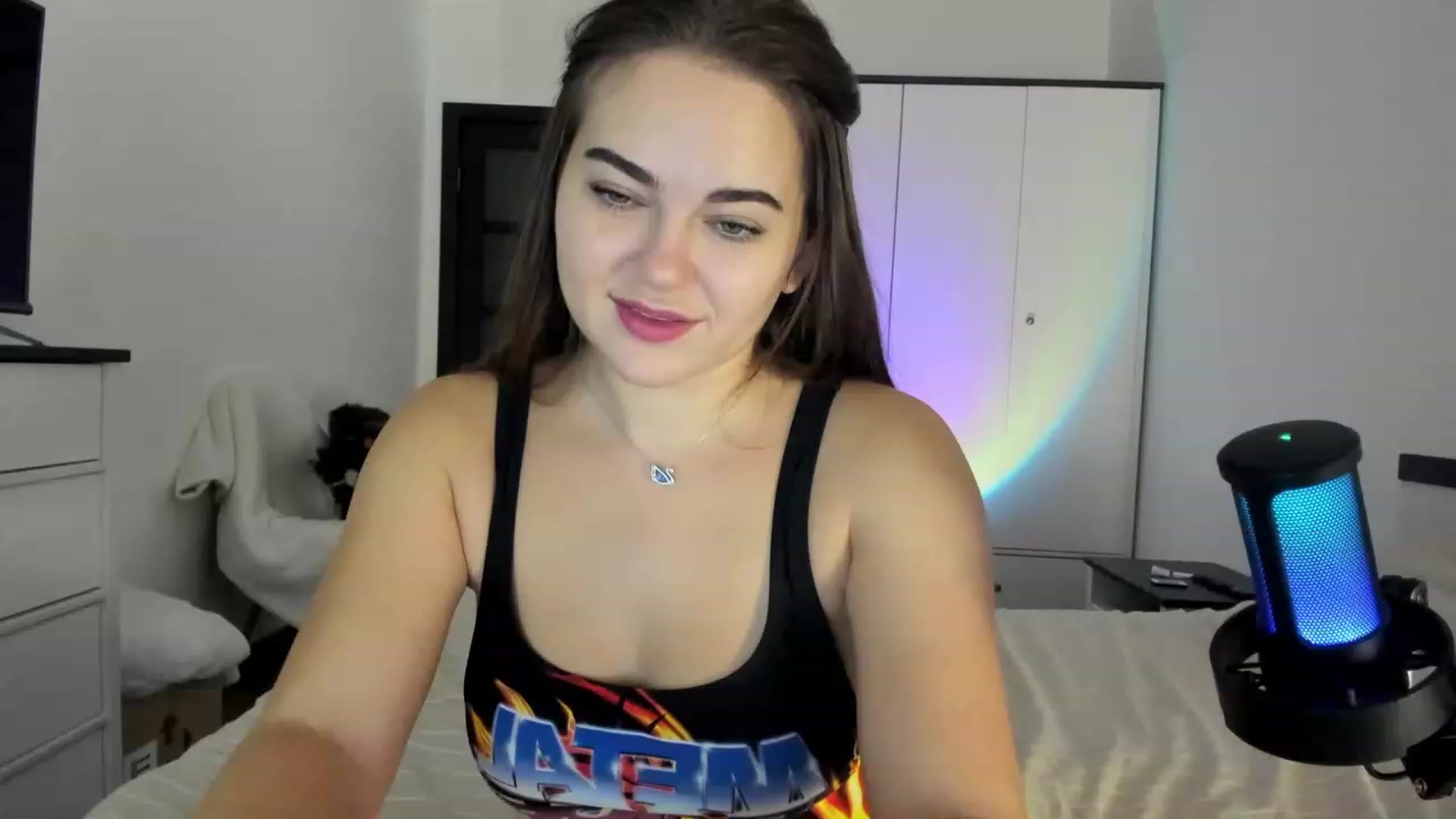 Gallery image thumbnail from BeeTheQueen's myfreecams stream on, 11/08/2023, 15:20 image 14 of 20