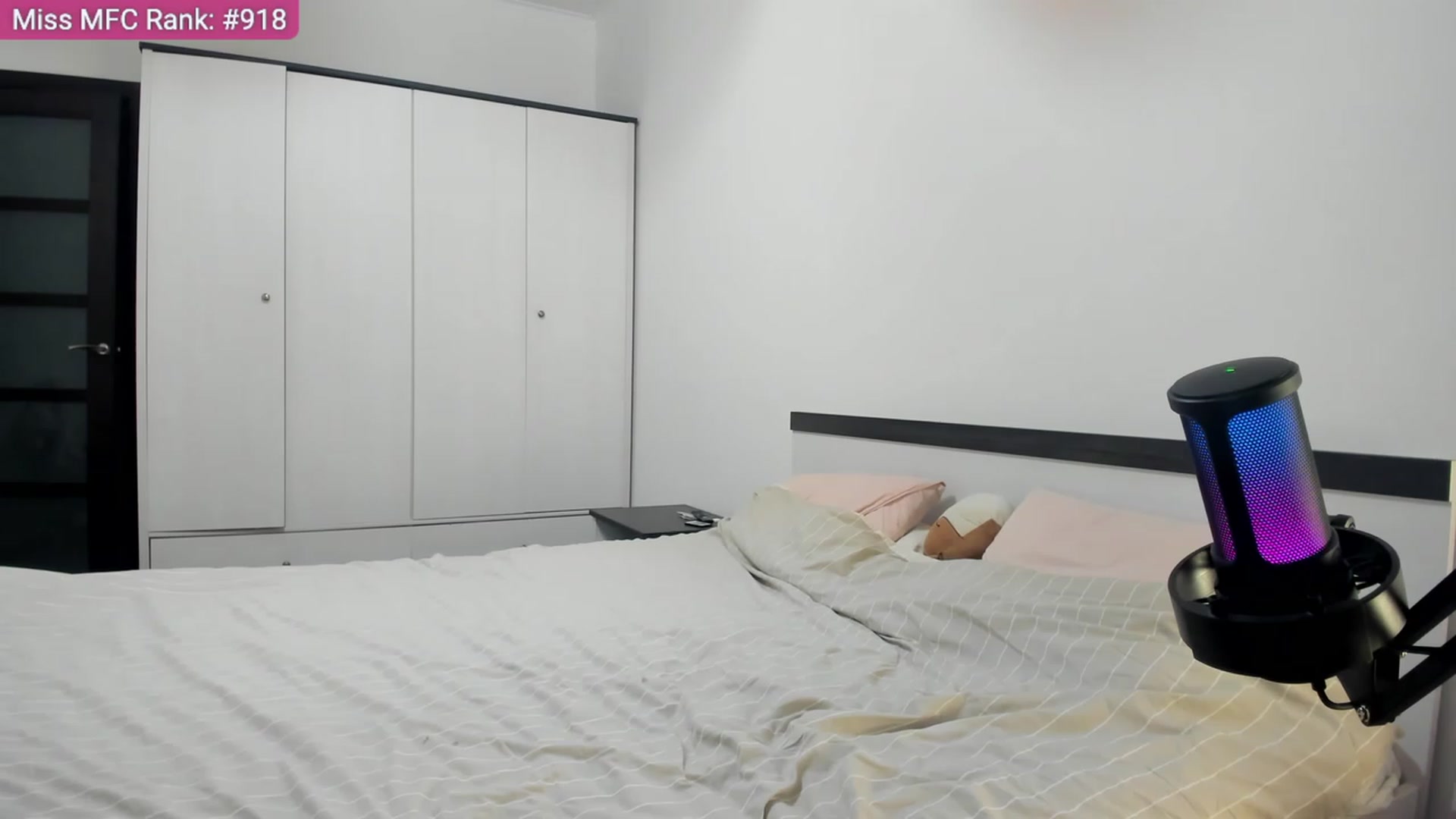 Gallery image thumbnail from BeeTheQueen's myfreecams stream on, 11/11/2023, 18:44 image 4 of 20
