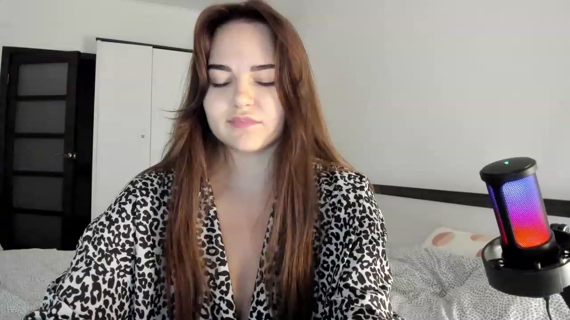 Gallery image thumbnail from BeeTheQueen's myfreecams stream on, 11/30/2023, 16:33 image 2 of 20
