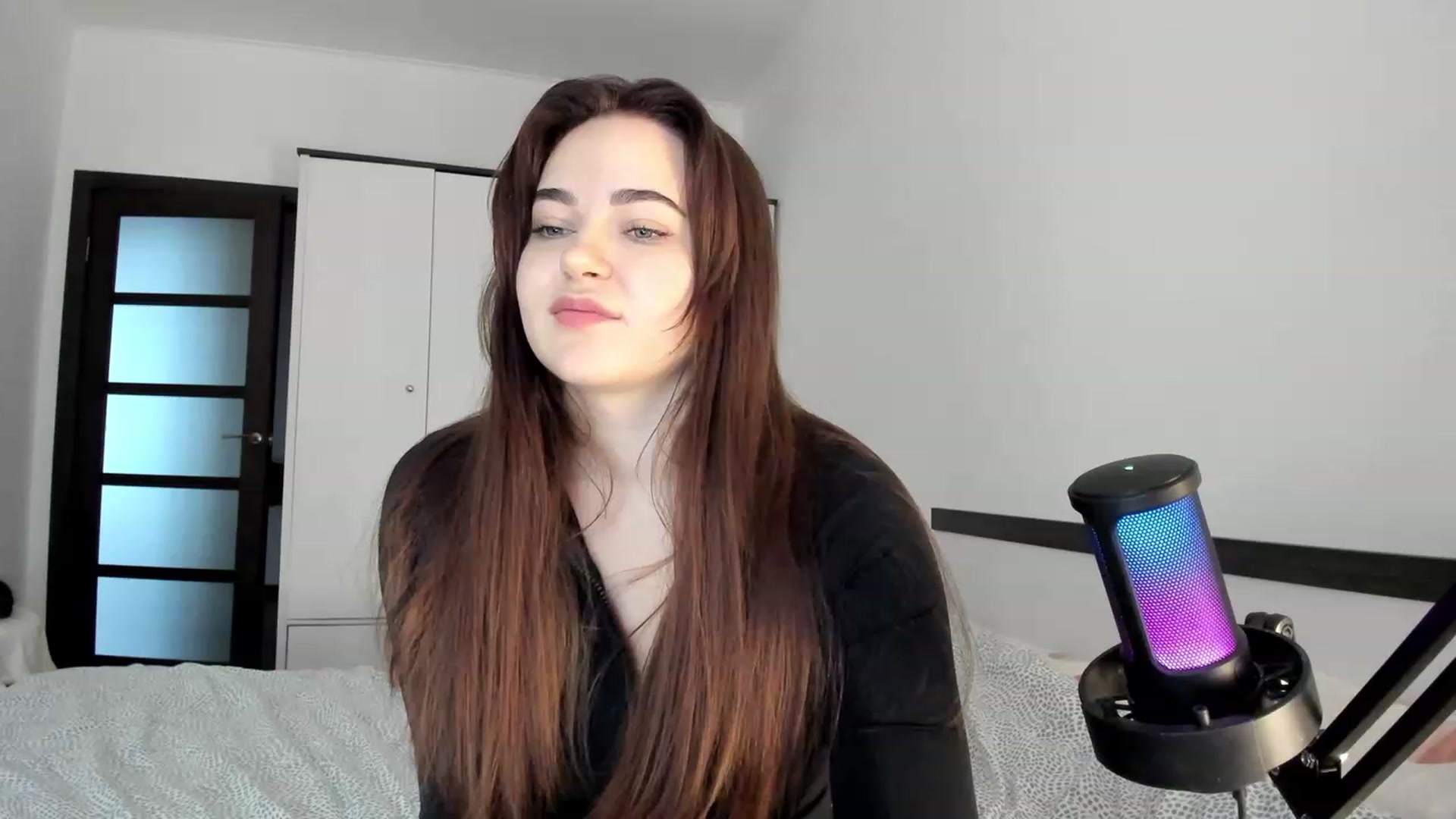 Gallery image thumbnail from BeeTheQueen's myfreecams stream on, 12/01/2023, 12:51 image 17 of 20