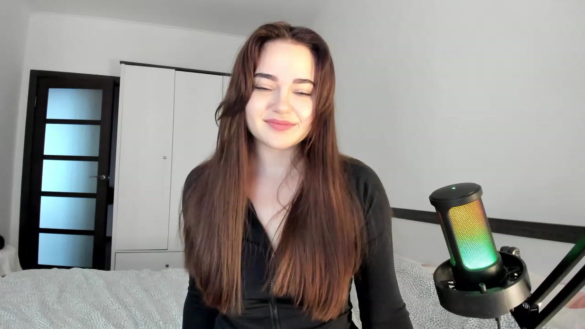 Gallery image thumbnail from BeeTheQueen's myfreecams stream on, 12/01/2023, 12:51 image 19 of 20