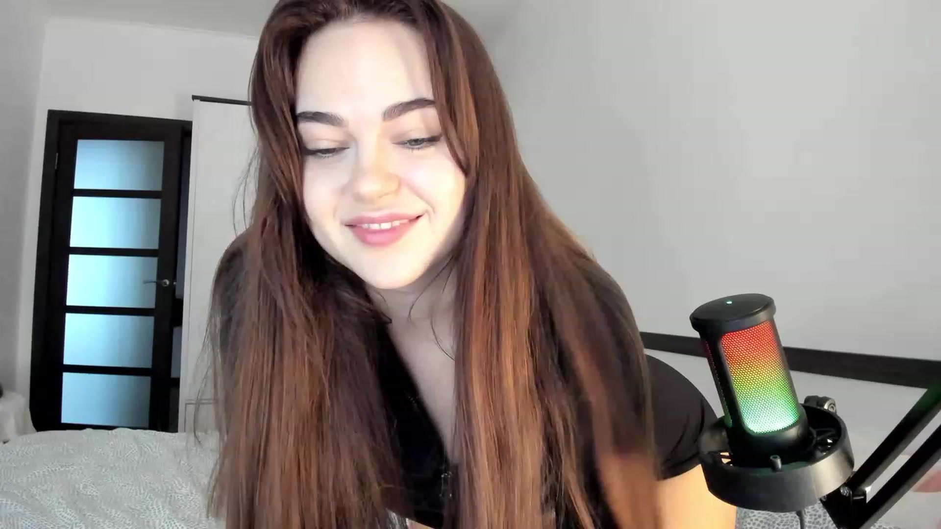 Gallery image thumbnail from BeeTheQueen's myfreecams stream on, 12/01/2023, 12:51 image 14 of 20
