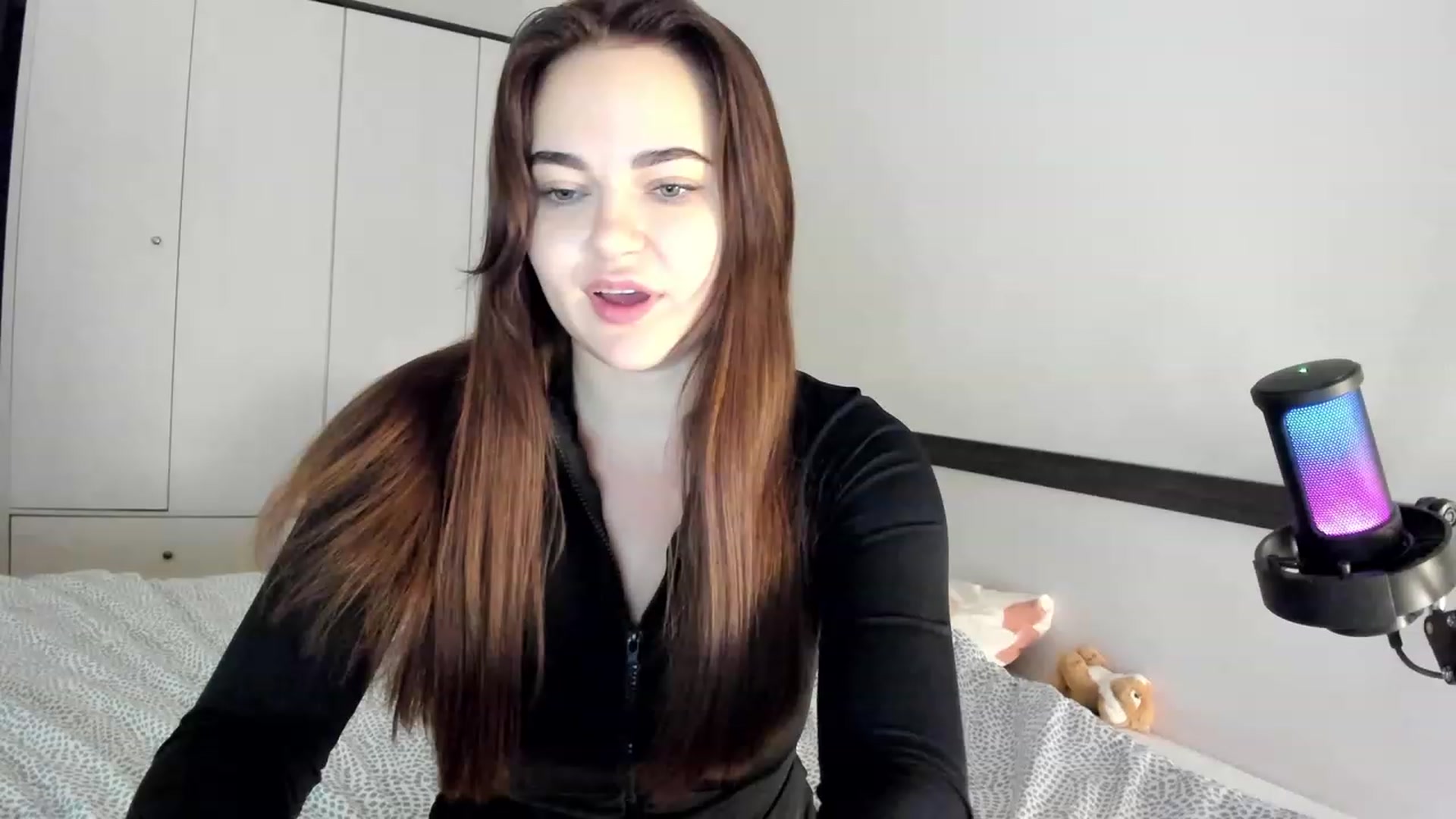 Gallery image thumbnail from BeeTheQueen's myfreecams stream on, 12/01/2023, 14:28 image 12 of 20
