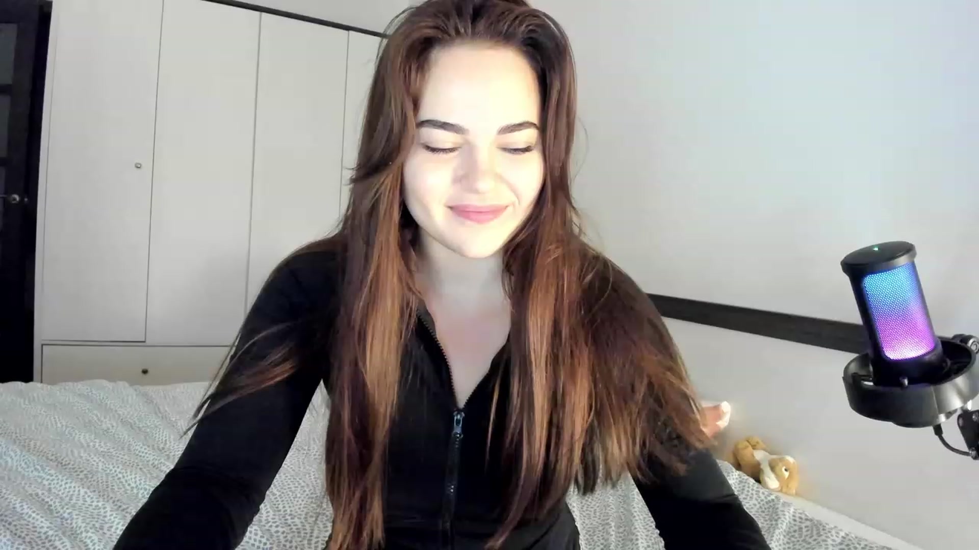 Gallery image thumbnail from BeeTheQueen's myfreecams stream on, 12/01/2023, 14:28 image 2 of 20