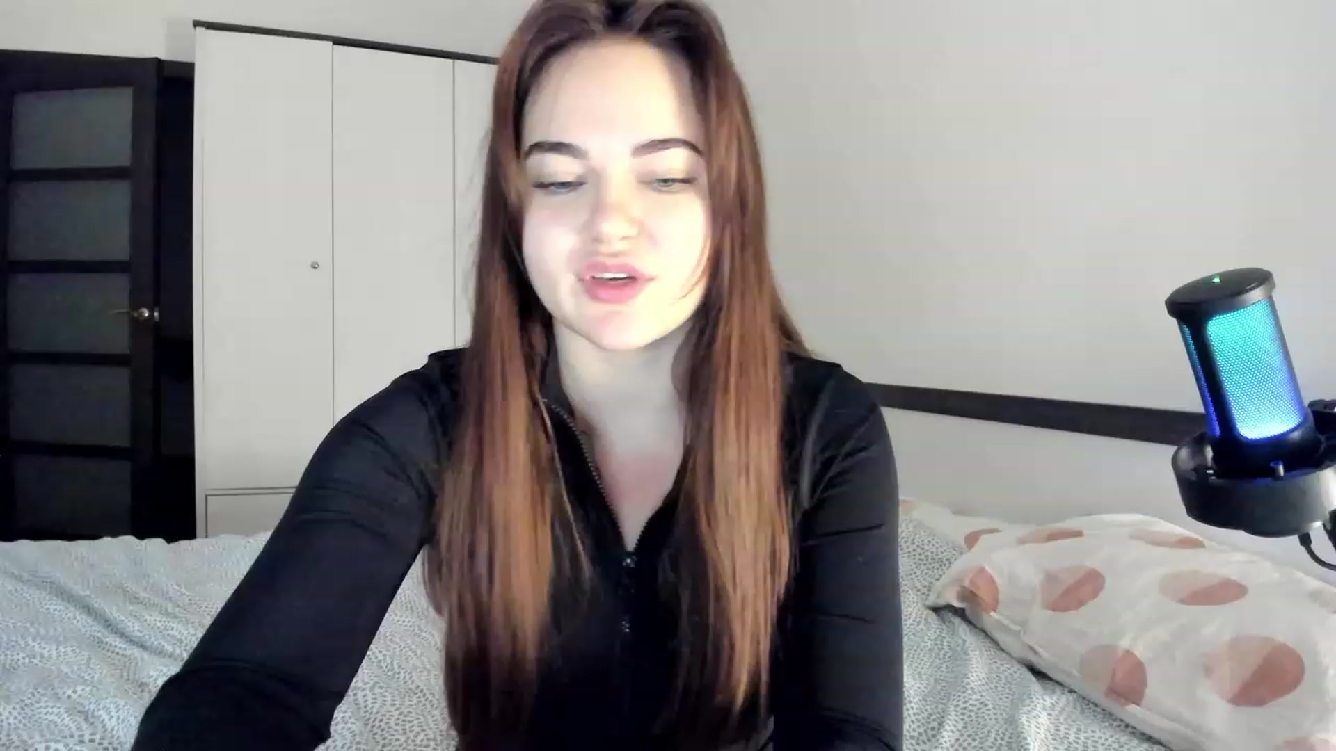 Gallery image thumbnail from BeeTheQueen's myfreecams stream on, 12/01/2023, 15:36 image 20 of 20