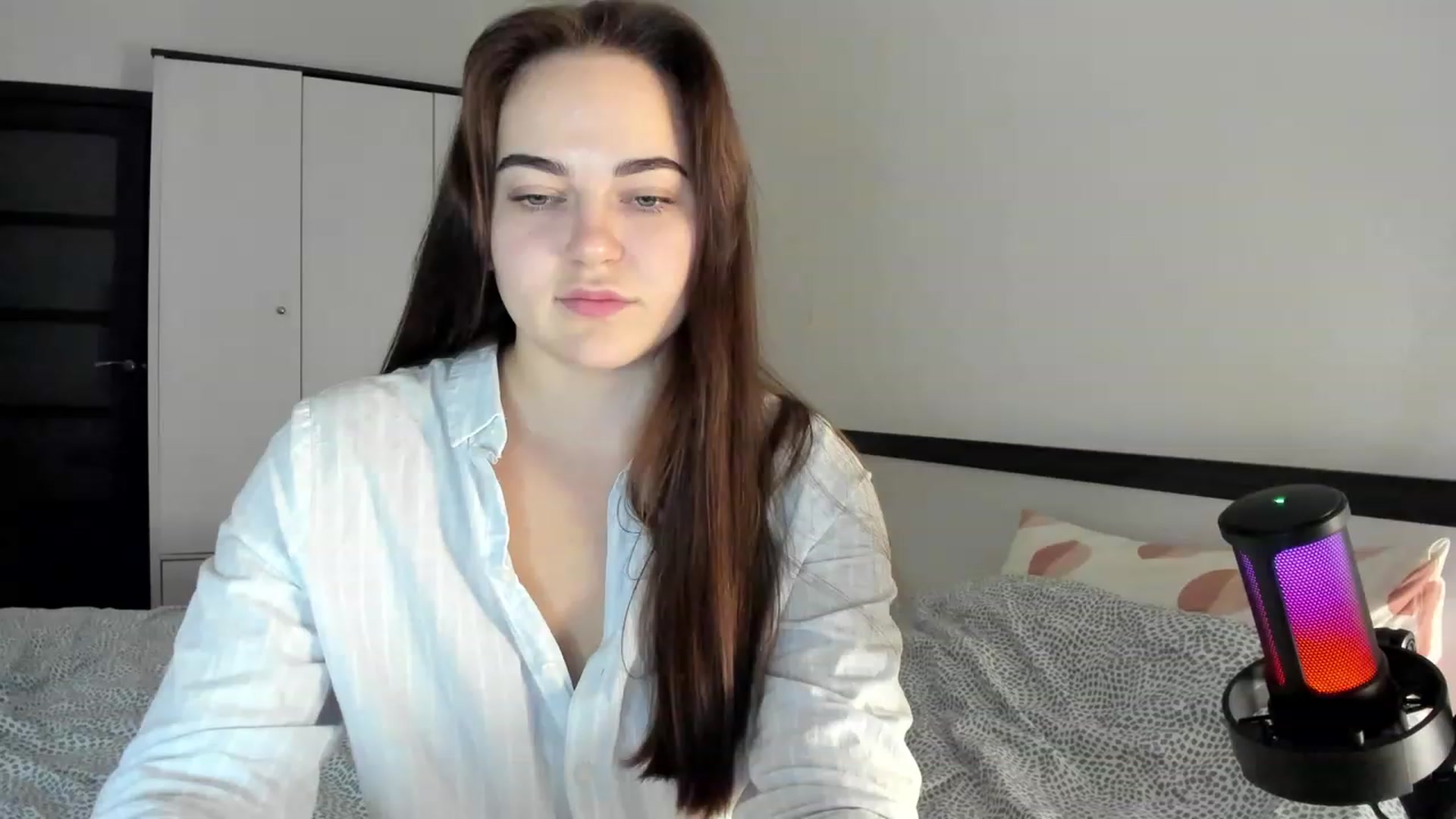 Gallery image thumbnail from BeeTheQueen's myfreecams stream on, 12/02/2023, 14:32 image 12 of 20