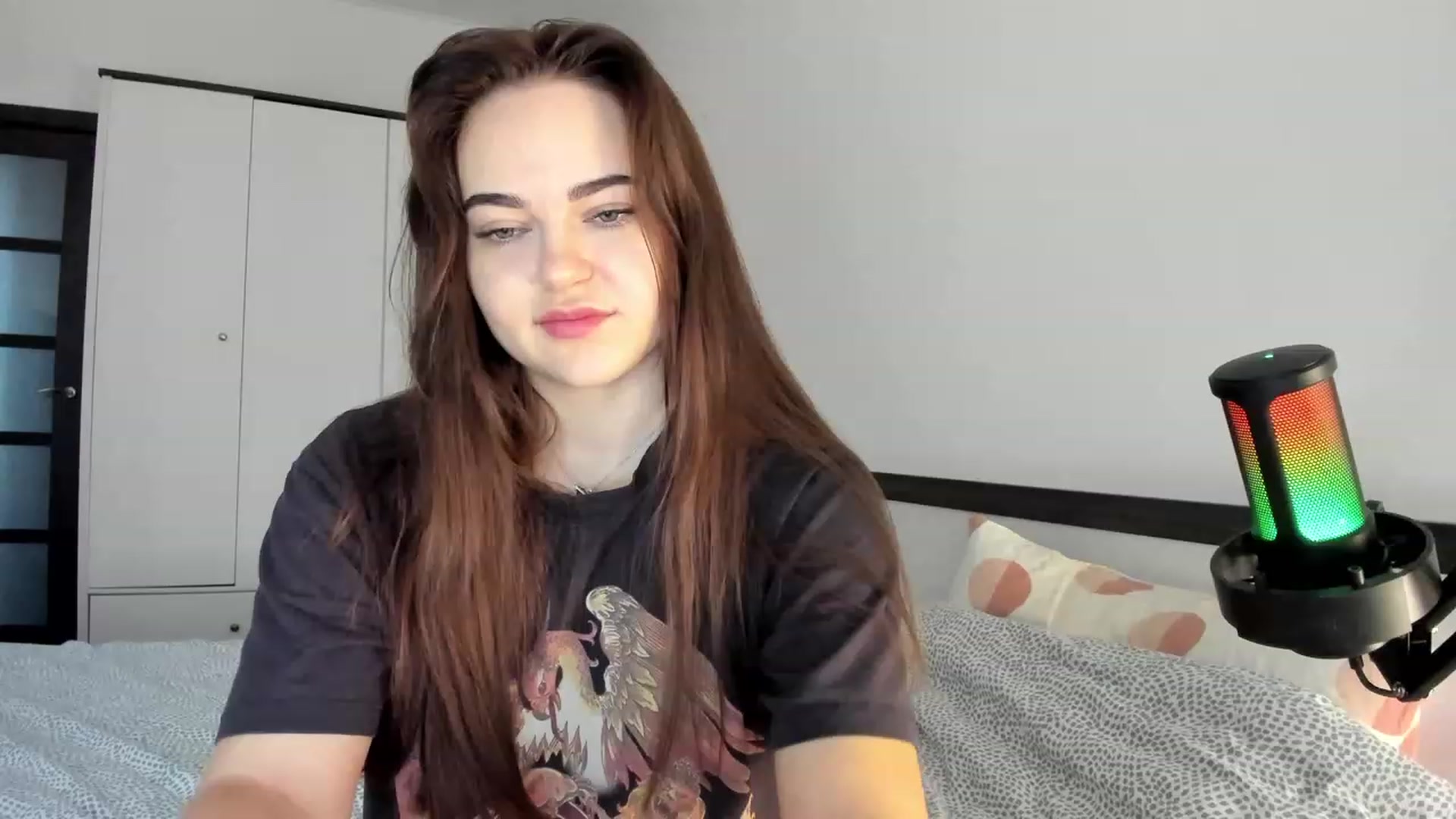 Gallery image thumbnail from BeeTheQueen's myfreecams stream on, 12/03/2023, 11:42 image 13 of 20