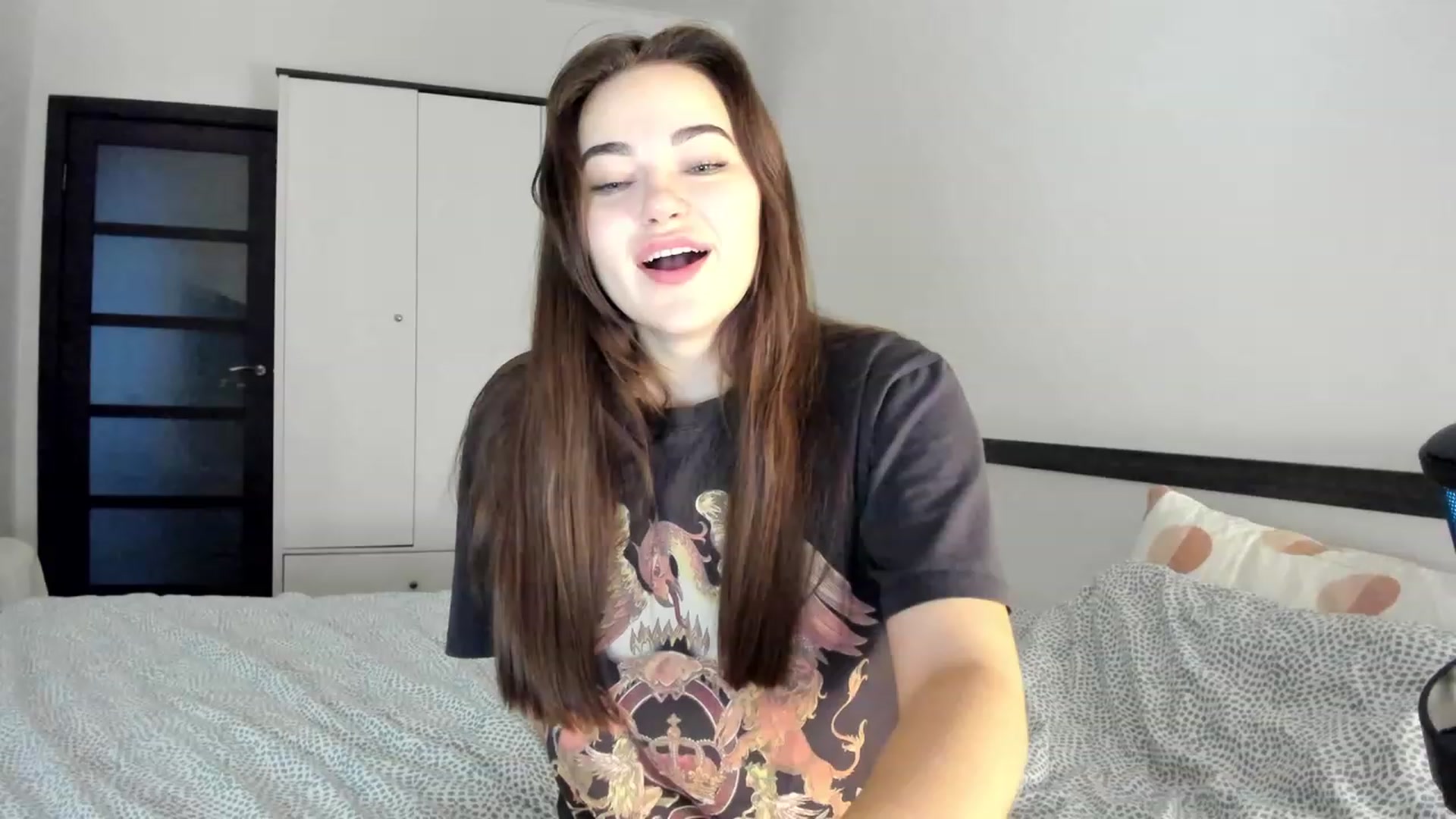 Gallery image thumbnail from BeeTheQueen's myfreecams stream on, 12/03/2023, 15:17 image 4 of 20