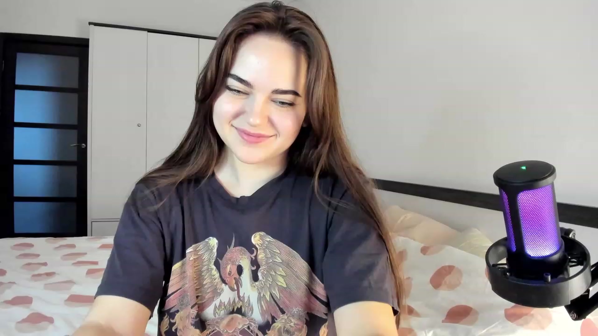 Gallery image thumbnail from BeeTheQueen's myfreecams stream on, 12/26/2023, 13:19 image 8 of 20