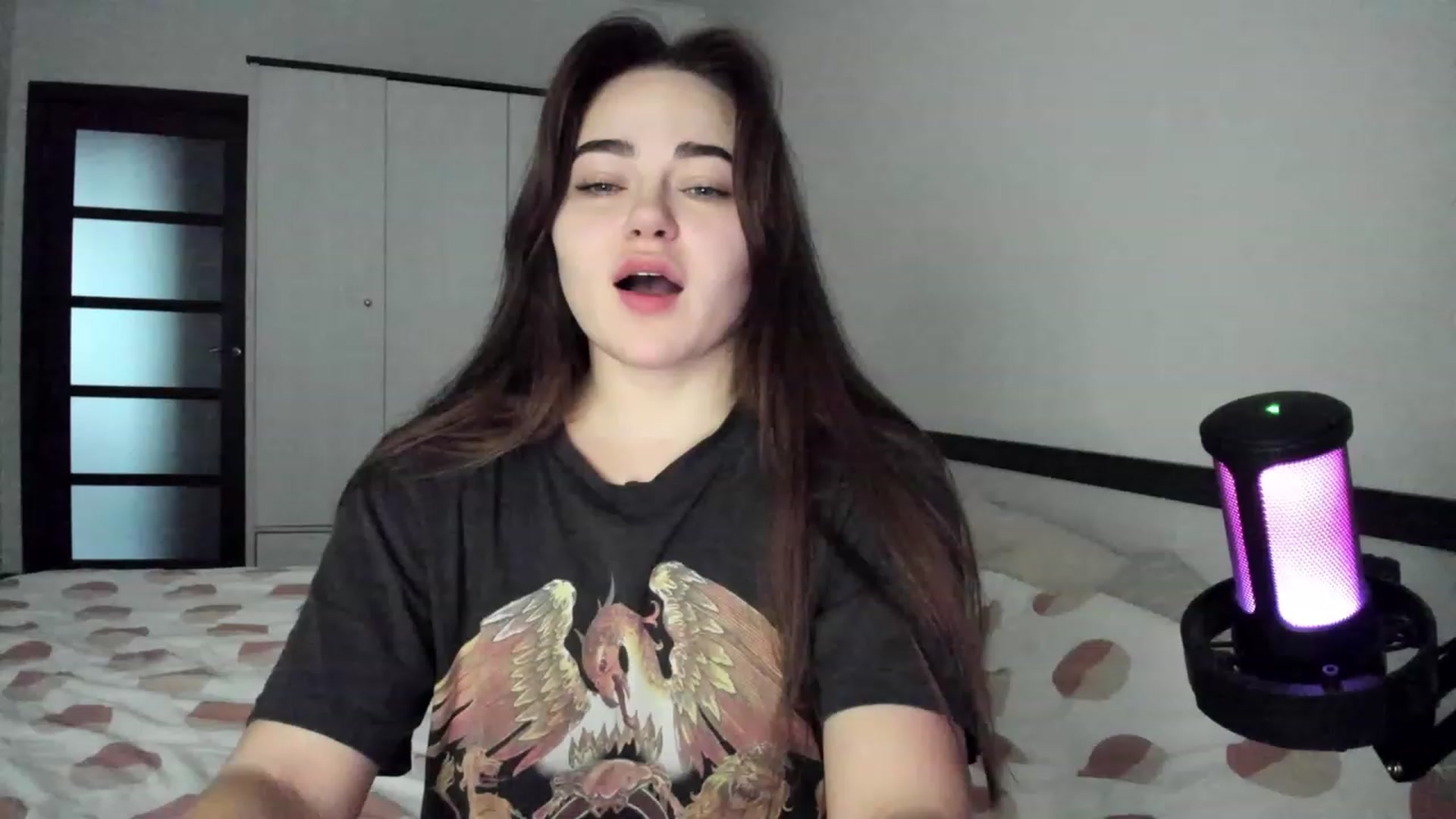 Gallery image thumbnail from BeeTheQueen's myfreecams stream on, 12/26/2023, 13:19 image 5 of 20