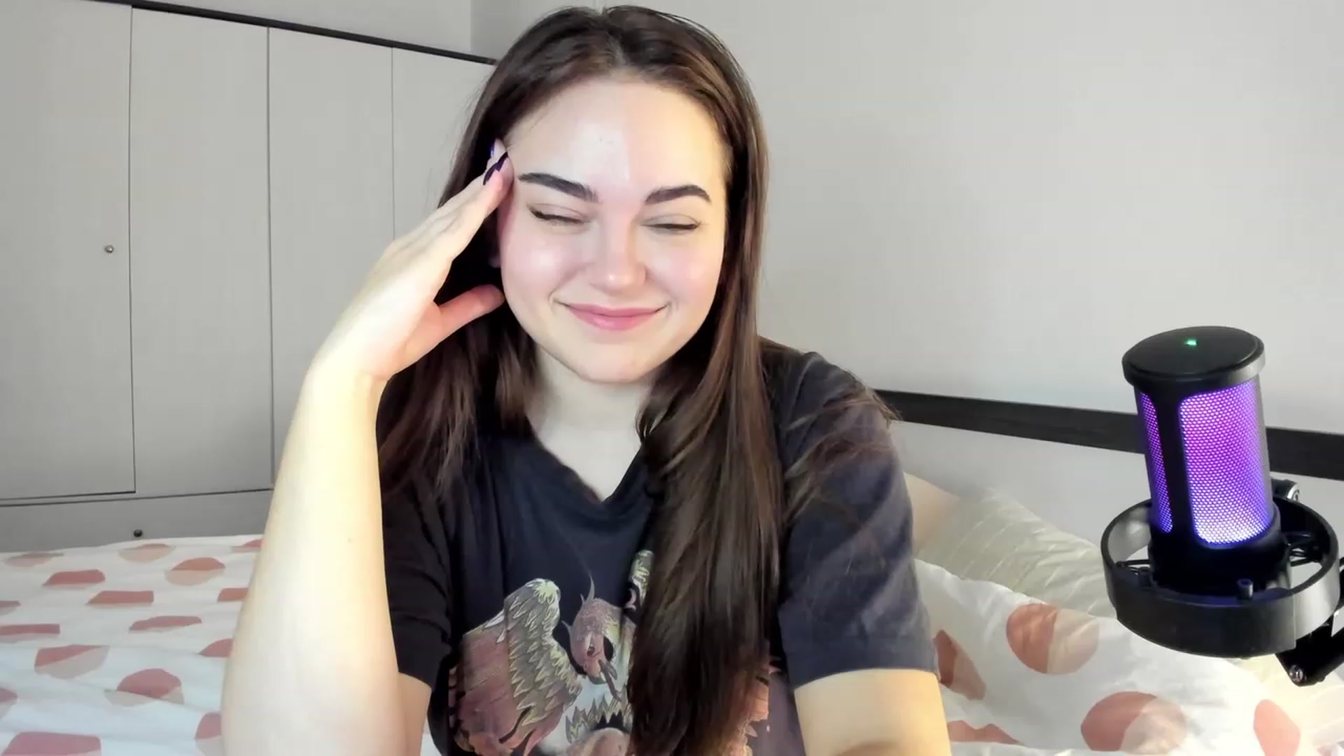 Gallery image thumbnail from BeeTheQueen's myfreecams stream on, 12/26/2023, 15:32 image 1 of 20