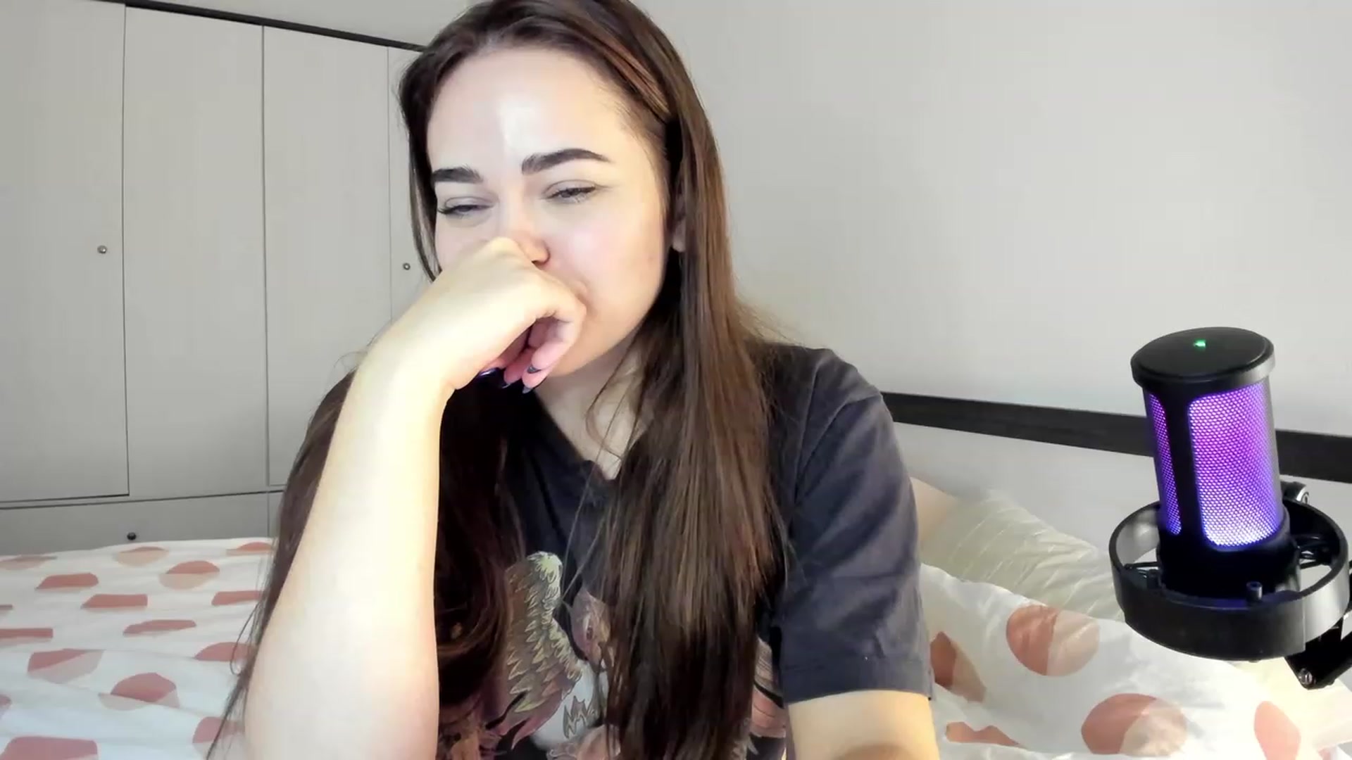 Gallery image thumbnail from BeeTheQueen's myfreecams stream on, 12/26/2023, 15:32 image 10 of 20