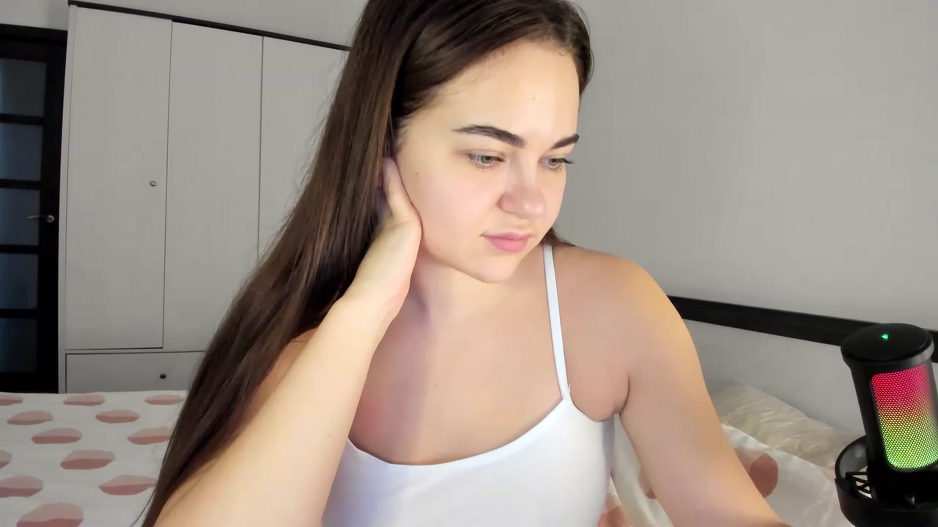 Gallery image thumbnail from BeeTheQueen's myfreecams stream on, 12/30/2023, 13:46 image 19 of 20