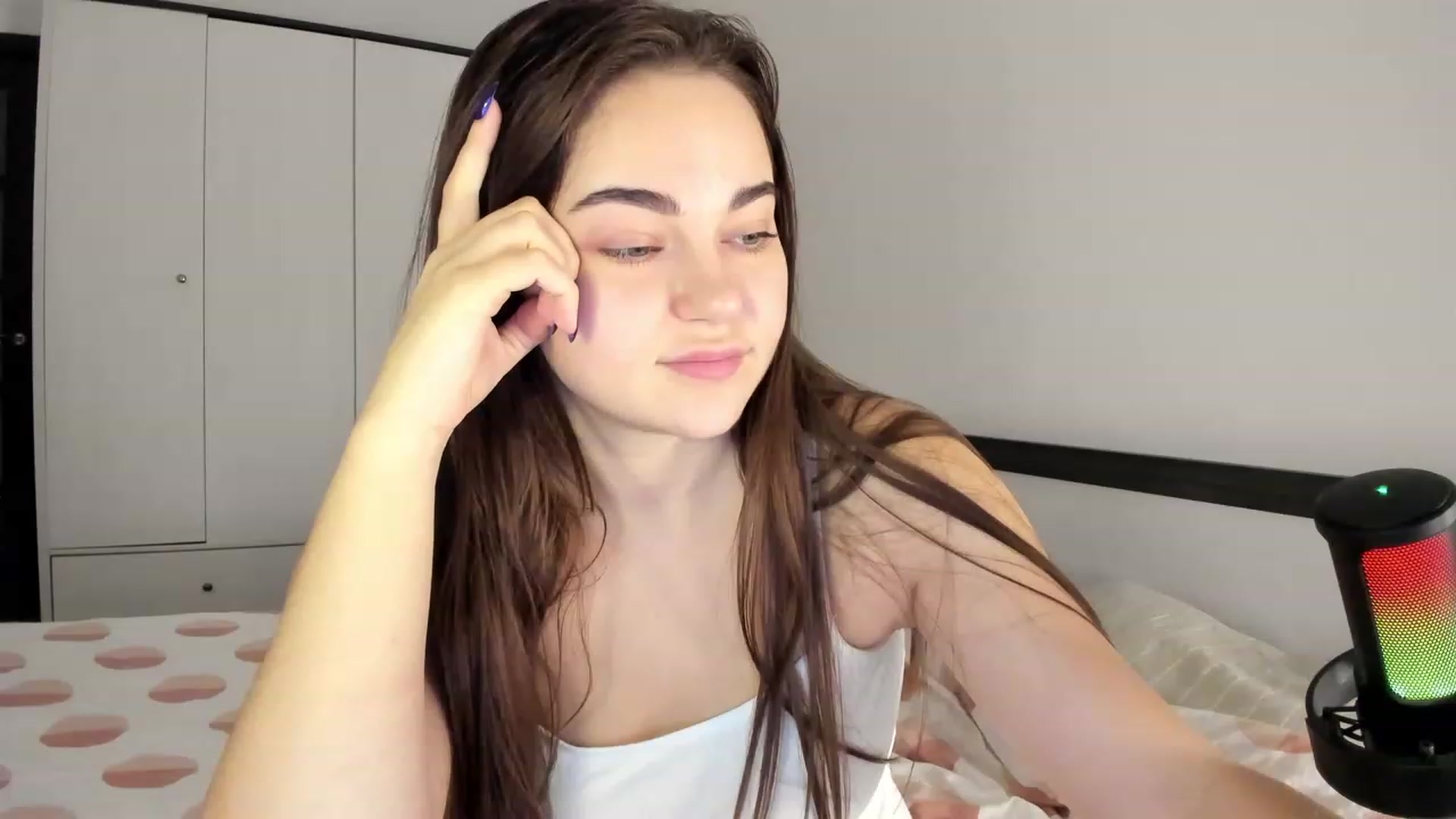Gallery image thumbnail from BeeTheQueen's myfreecams stream on, 12/30/2023, 14:44 image 4 of 20