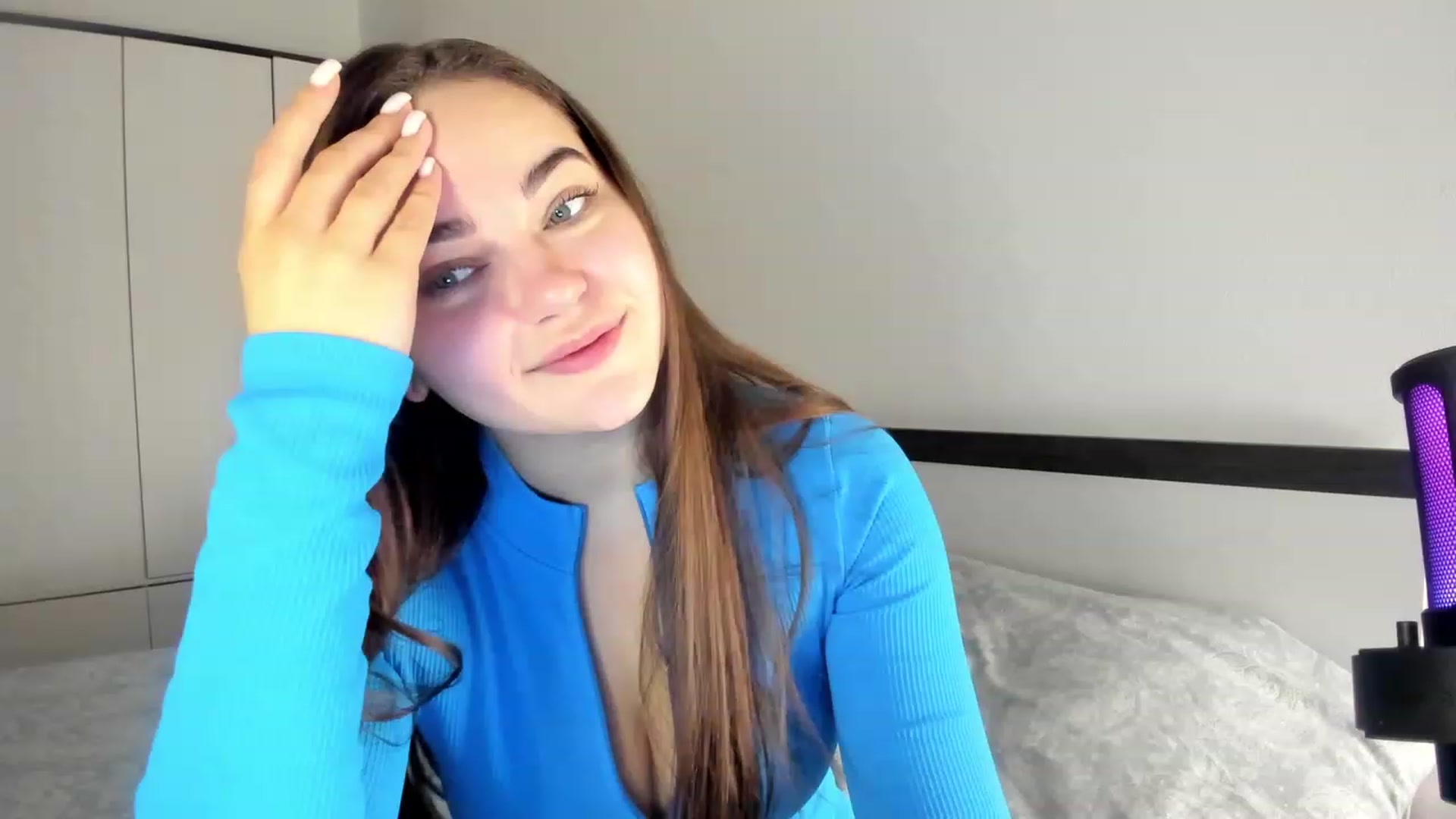 Gallery image thumbnail from BeeTheQueen's myfreecams stream on, 01/30/2024, 16:14 image 14 of 20